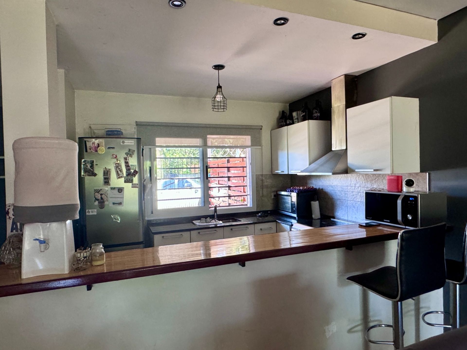 VENTA CASA 3 AMBIENTE CON PATIO Y COCHERA BURZACO - 5