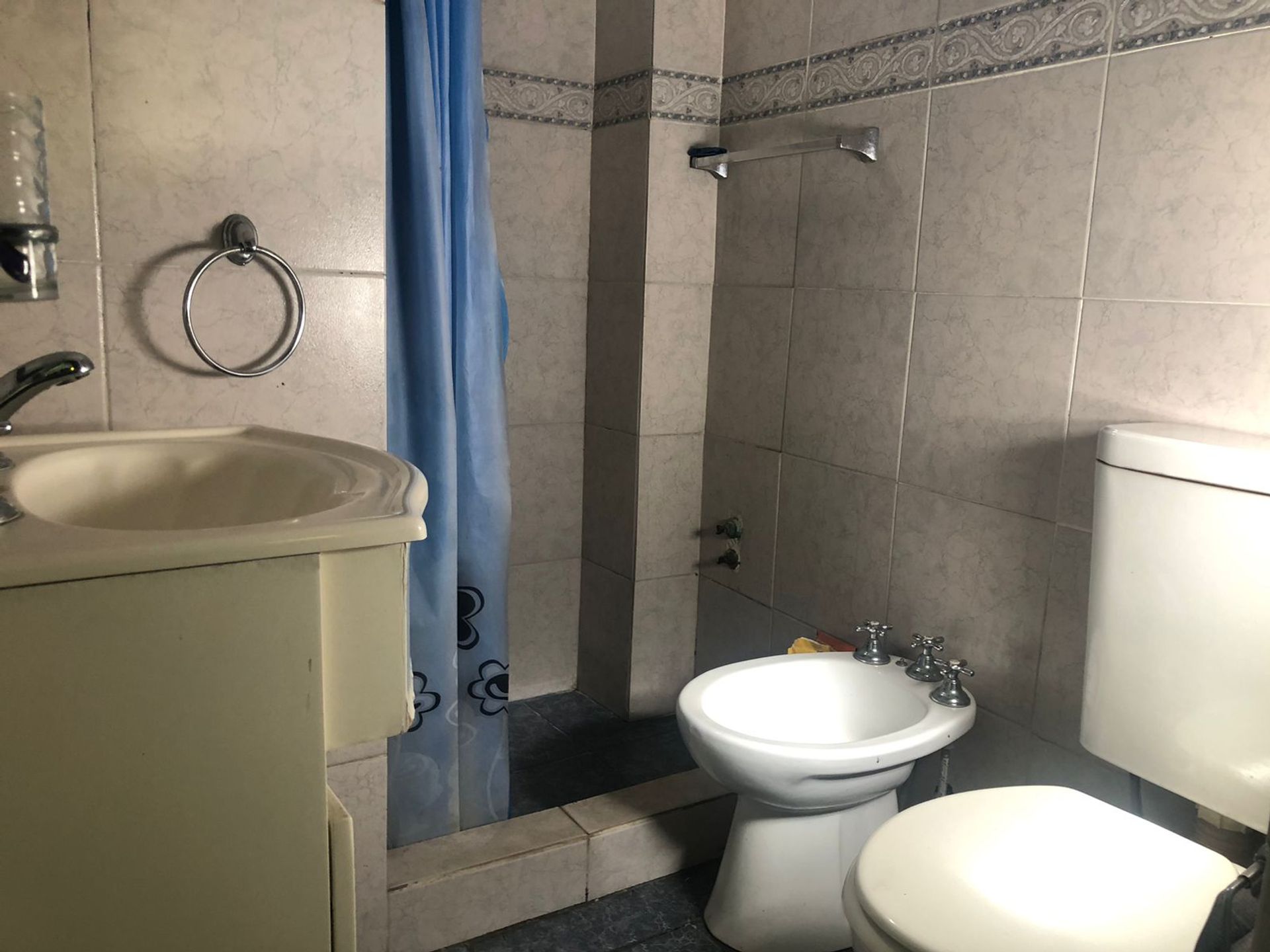 VENDE CASA 4 AMBIENTES VENTA FLORENCIO VARELA - 6