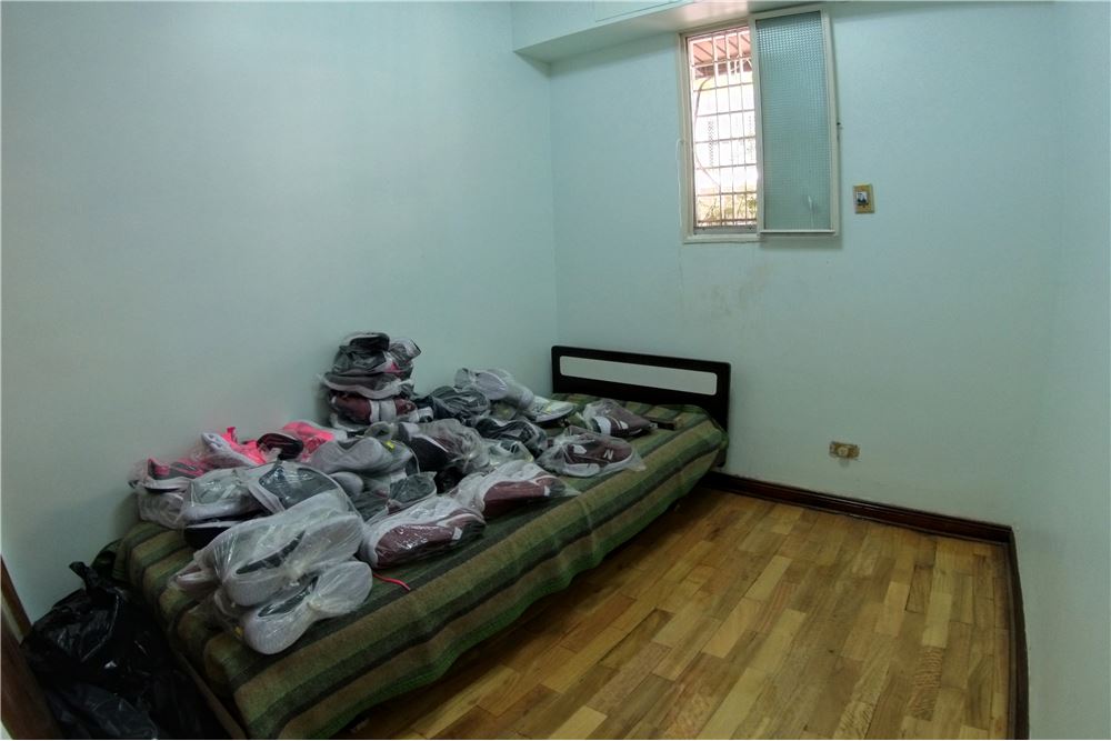 VENTA CASA 5 AMBIENTES CON COCHERA VILLA DEVOTO - 13