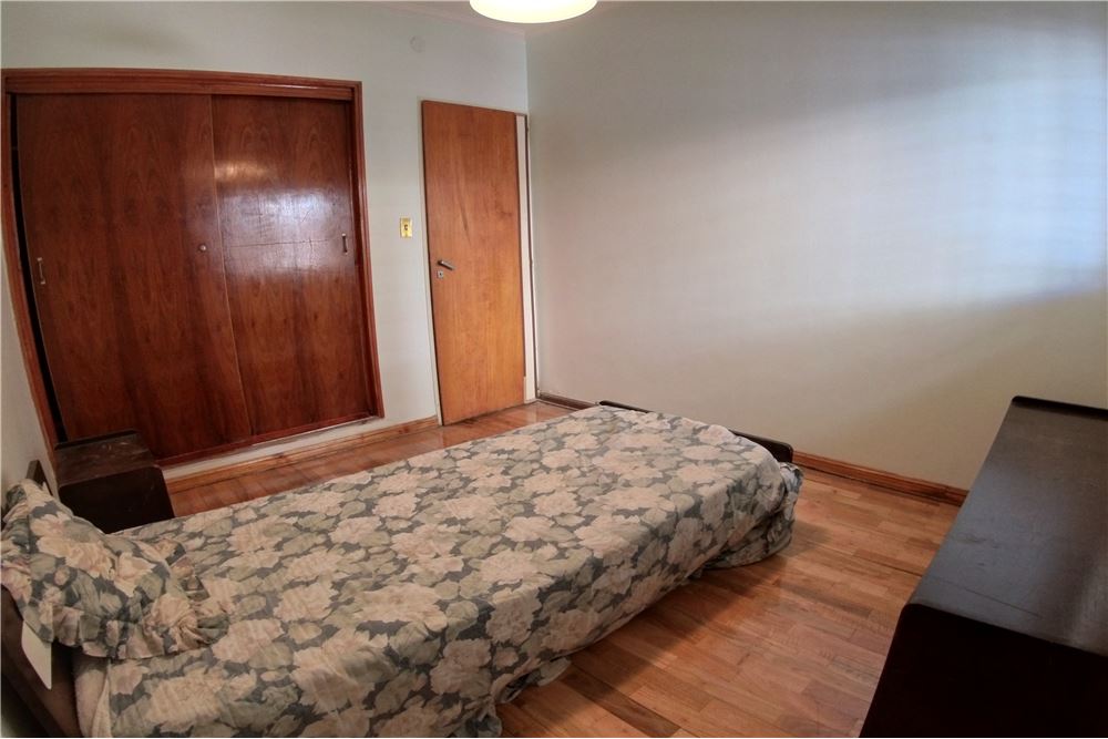 VENTA CASA 5 AMBIENTES CON COCHERA VILLA DEVOTO - 9