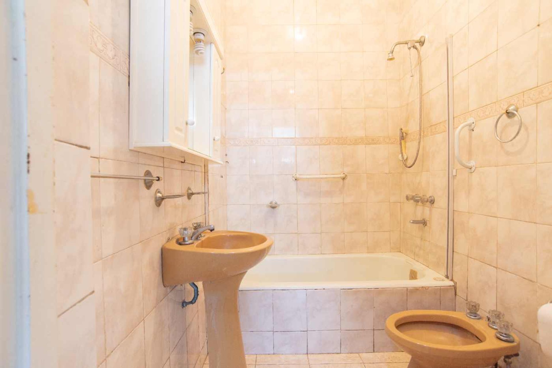 VENTA PH 4 AMB COCHERA TERRAZA FLORES - PERMUTA. - 8