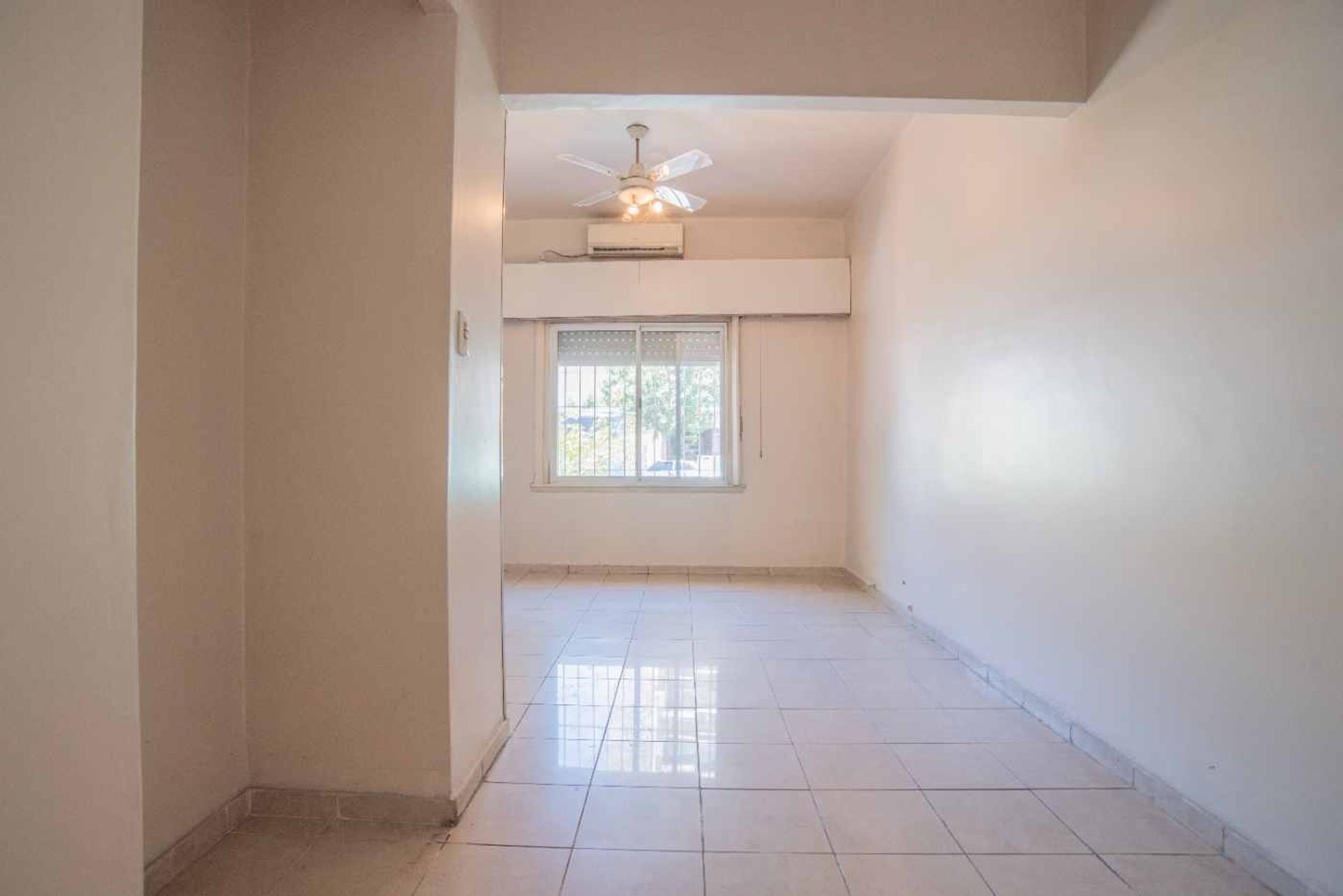 VENTA PH 4 AMB COCHERA TERRAZA FLORES - PERMUTA. - 12