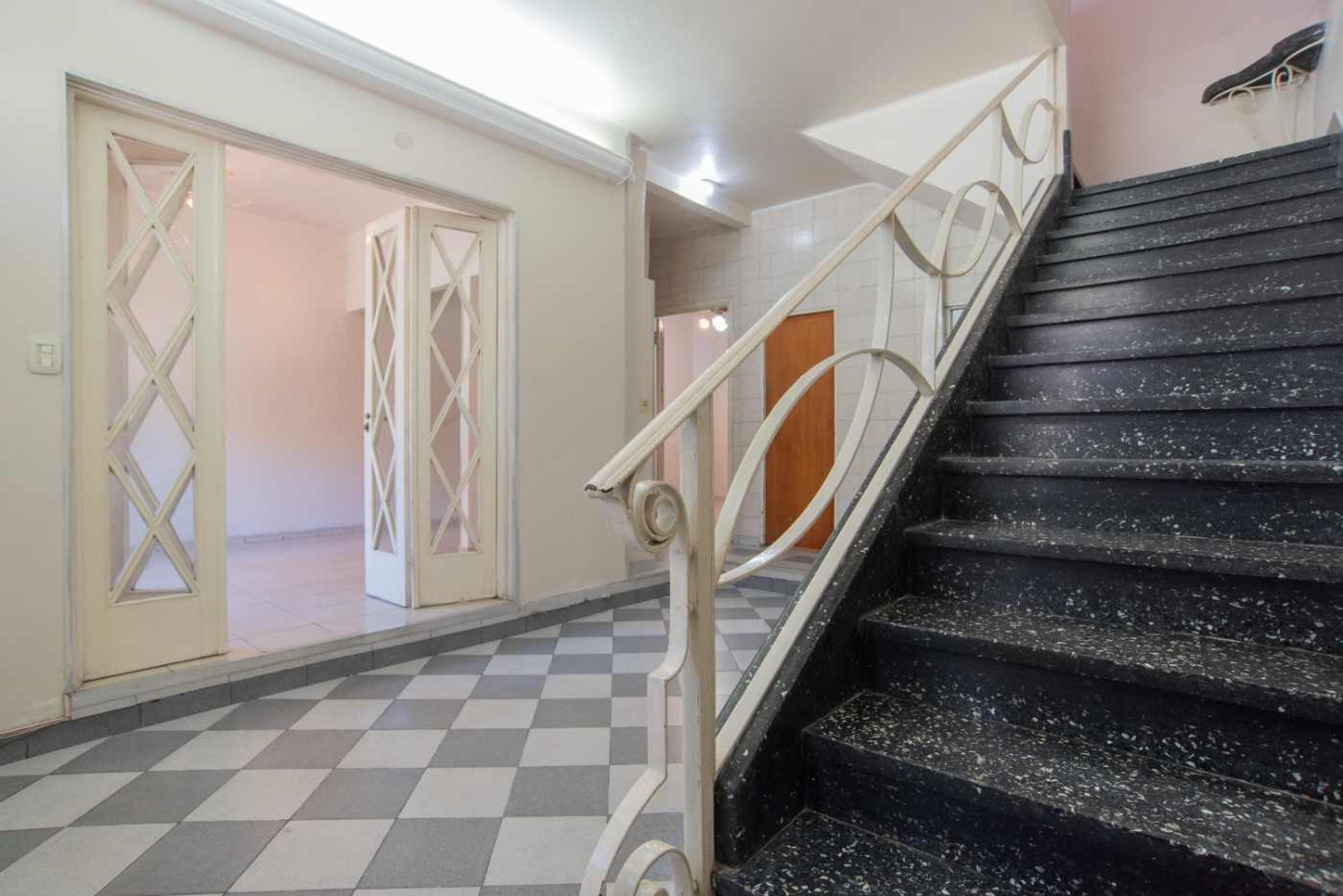 VENTA PH 4 AMB COCHERA TERRAZA FLORES - PERMUTA. - 5