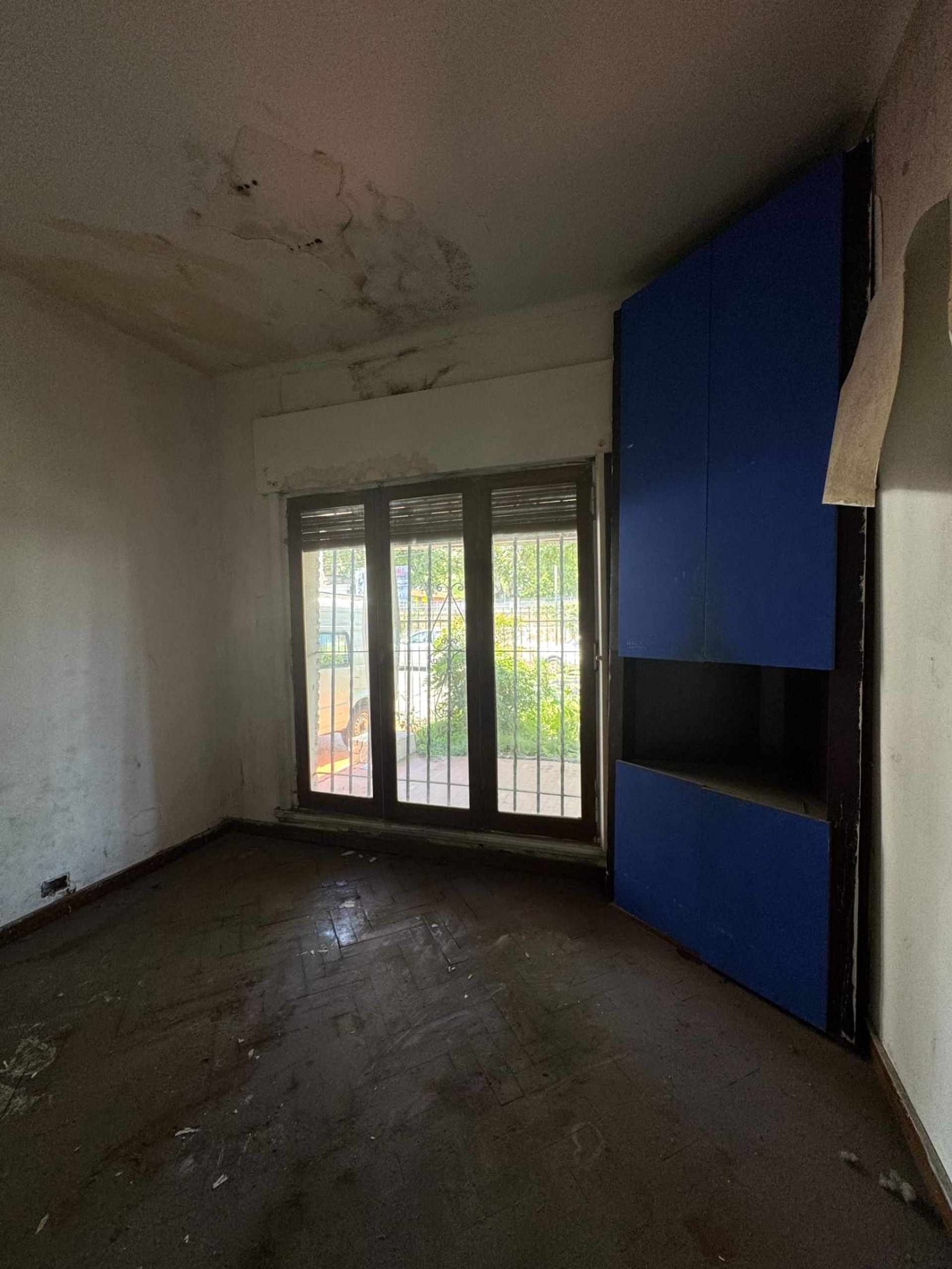 CASA 5 AMBIENTES EN MORON 0PORTUNIDAD A RECICLAR — foto 6