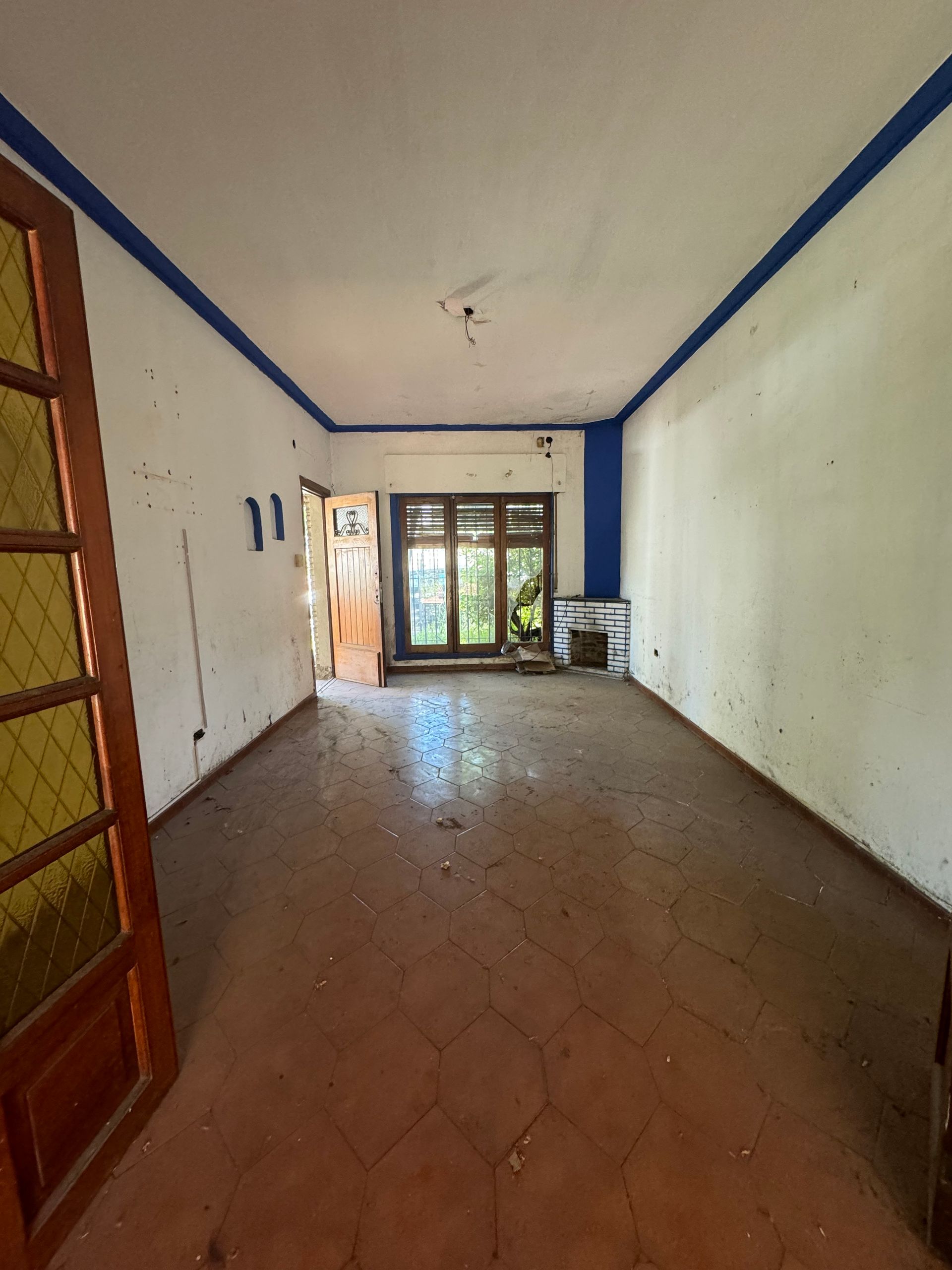 CASA 5 AMBIENTES EN MORON 0PORTUNIDAD A RECICLAR — foto 4