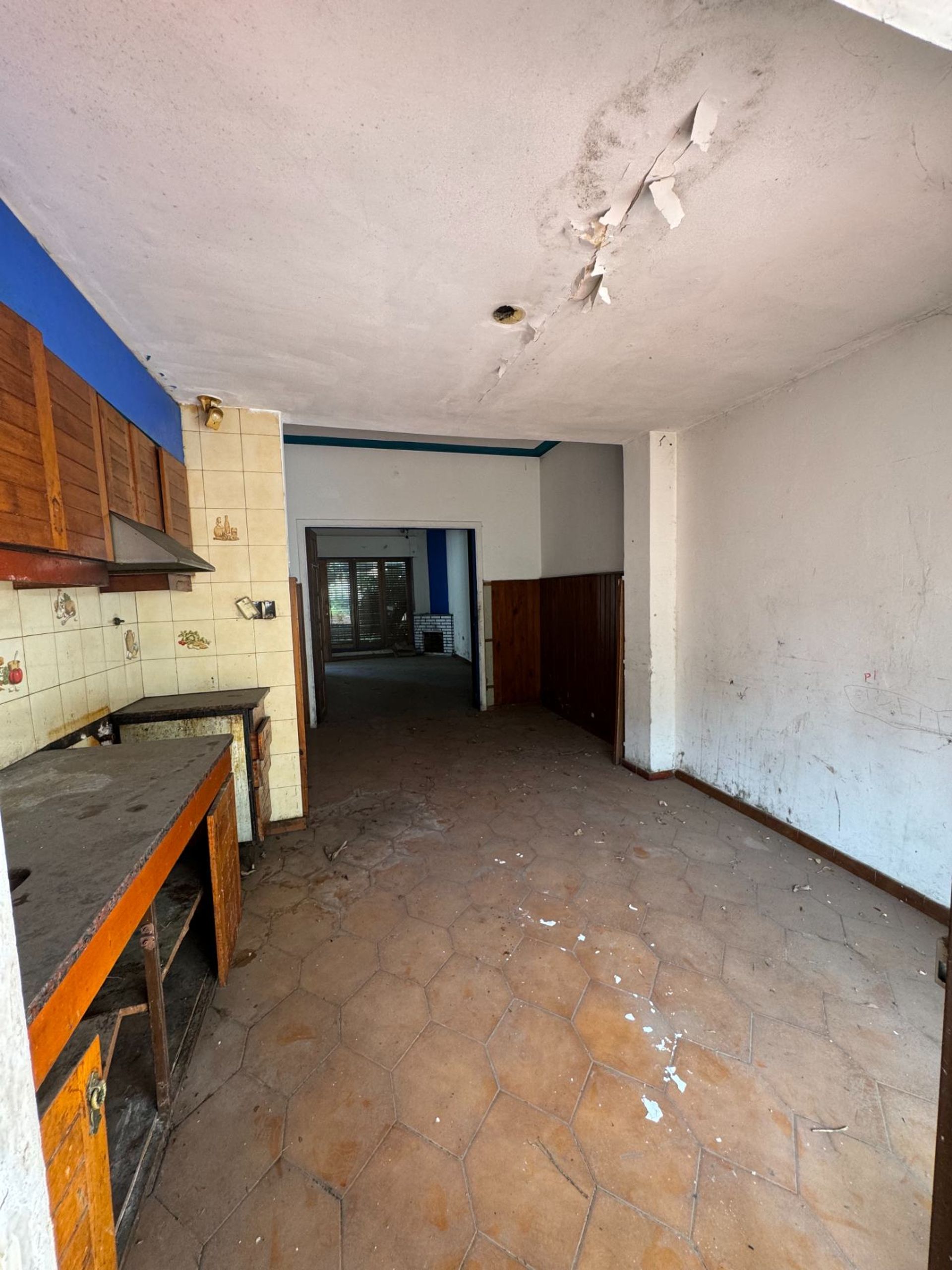 CASA 5 AMBIENTES EN MORON 0PORTUNIDAD A RECICLAR — foto 3