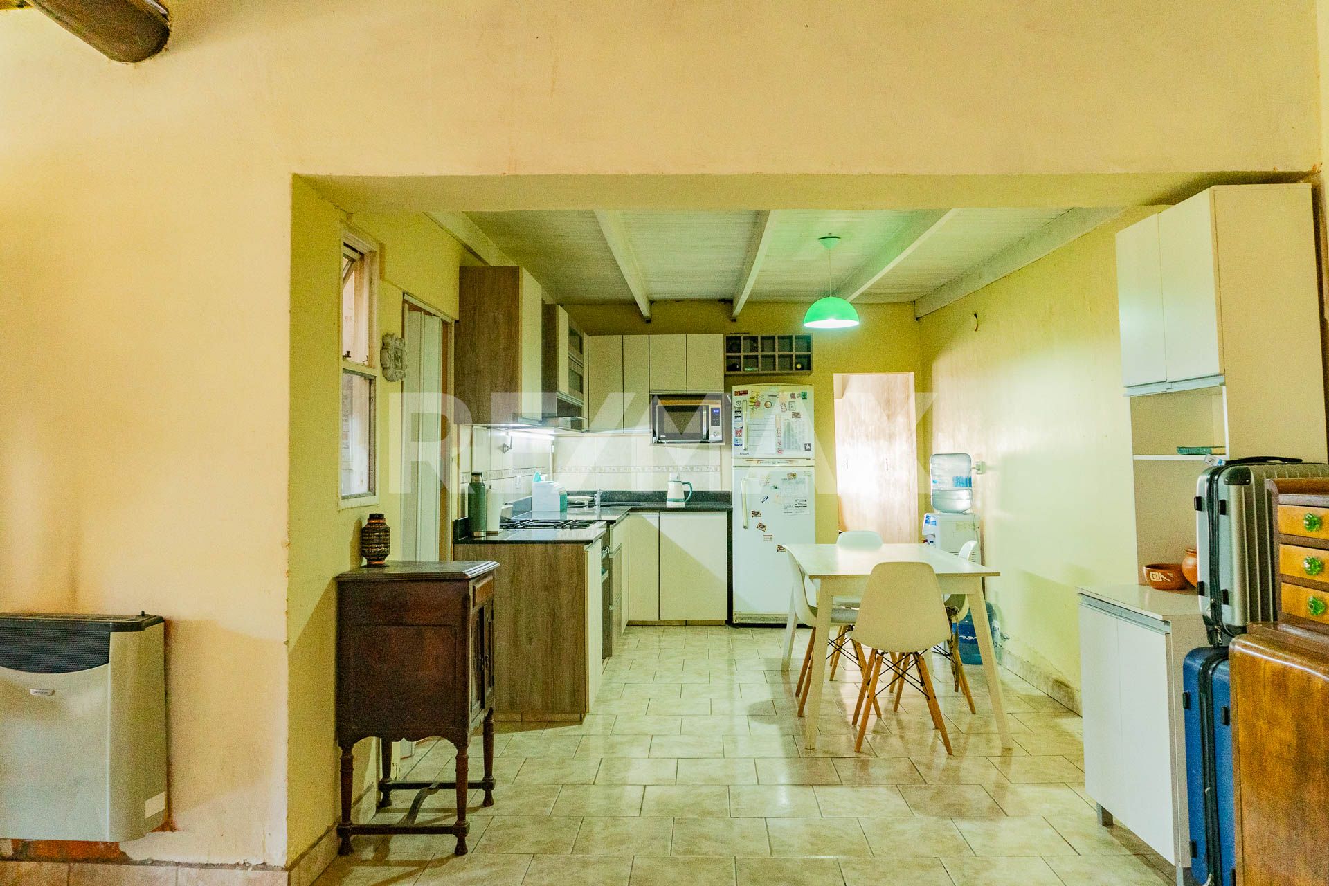 CASA 3 DORM. - BARRIO MERCANTILES - CIPOLLETTI - 12