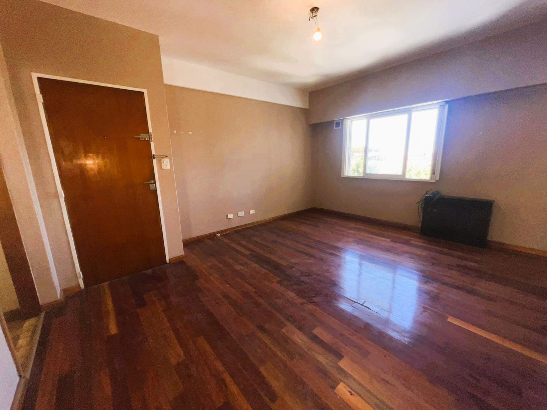 Venta departamento 3 ambientes Ramos Mej&iacute;a - 8