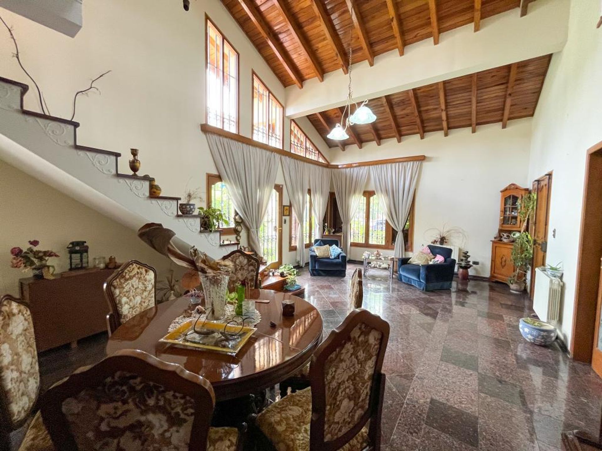 Casa en Venta en Guaymallen, Mendoza