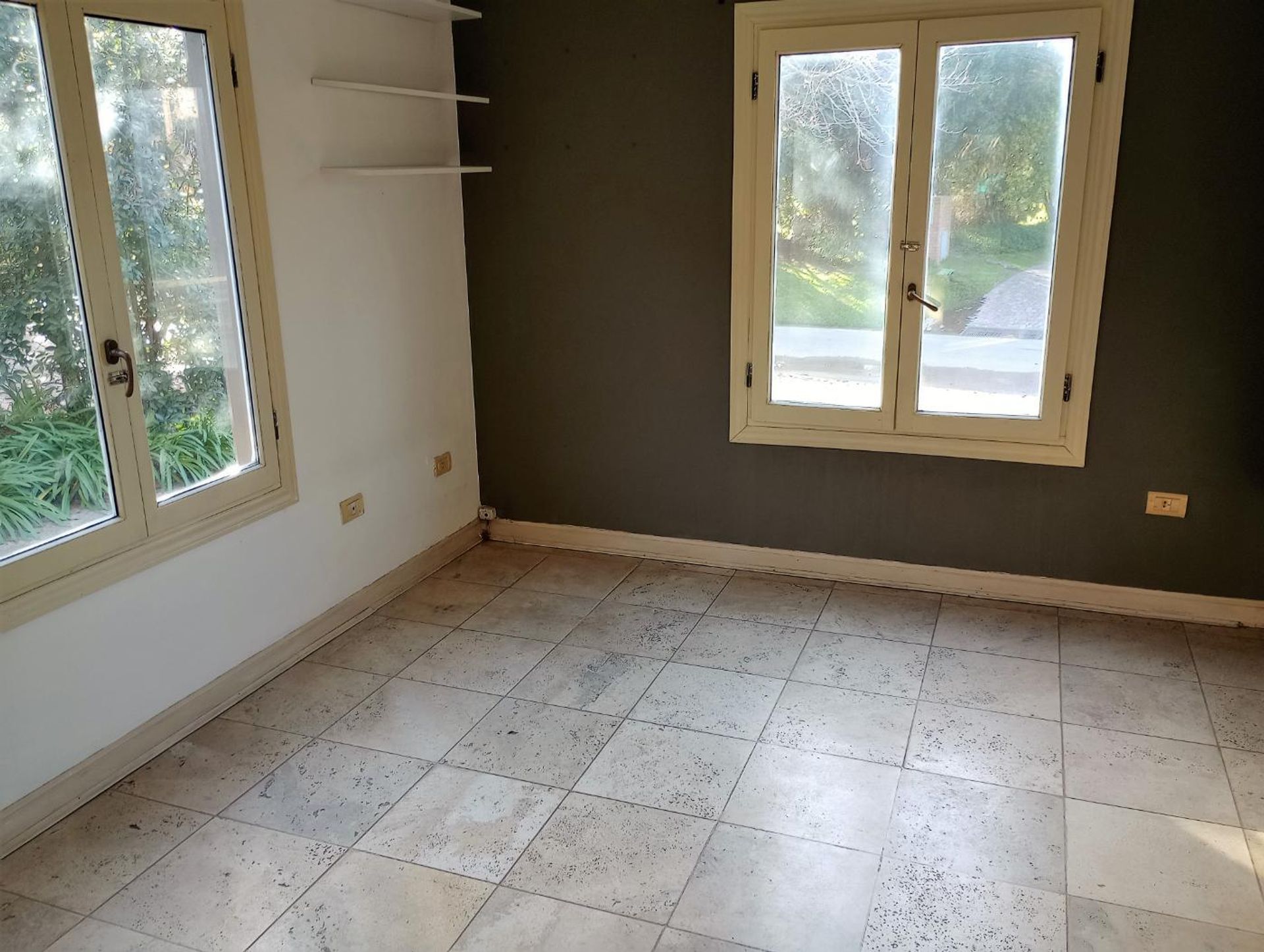 CASA EN VENTA ,BARRIO SEPTIEMBRE / financiada - 15