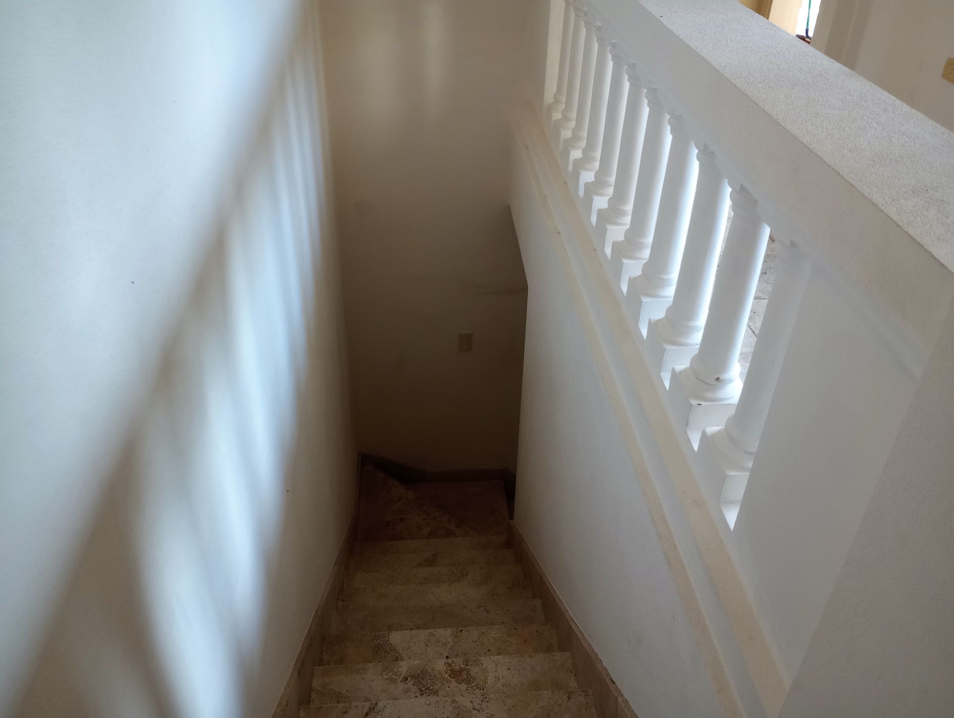 CASA EN VENTA ,BARRIO SEPTIEMBRE / financiada - 19