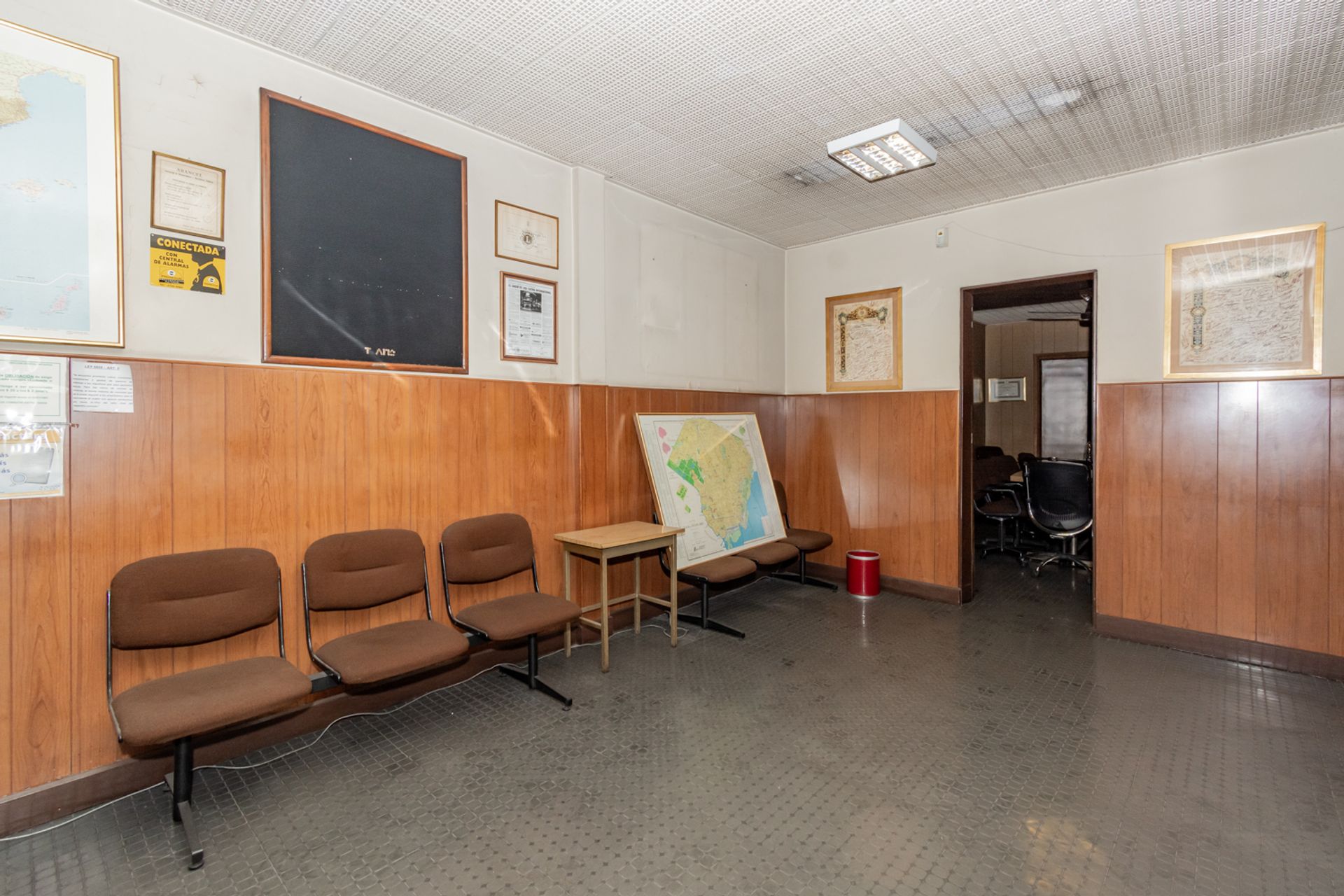 VENTA- DEPARTAMENTO /OFICINA 130 MTS- MONSERRAT - 15
