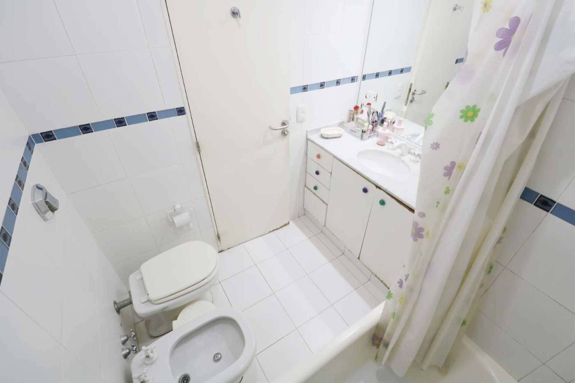 Venta piso 4 amb. con dep., patio y cochera — foto 13