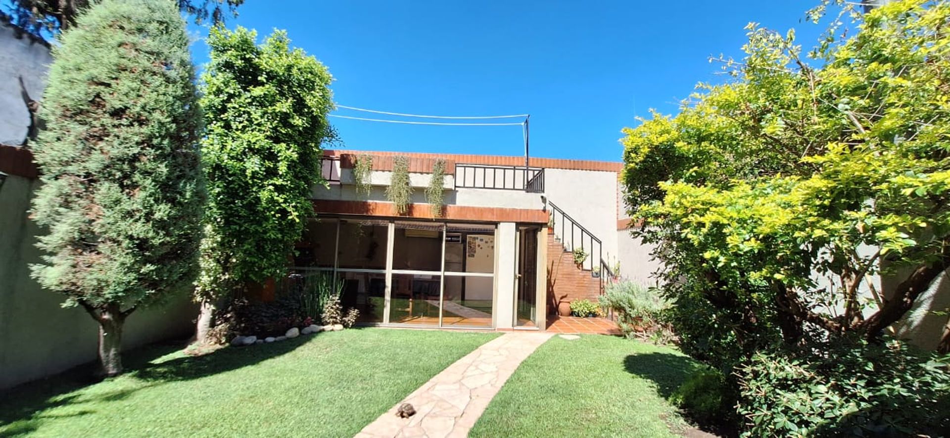 Casa en Las Heras 800