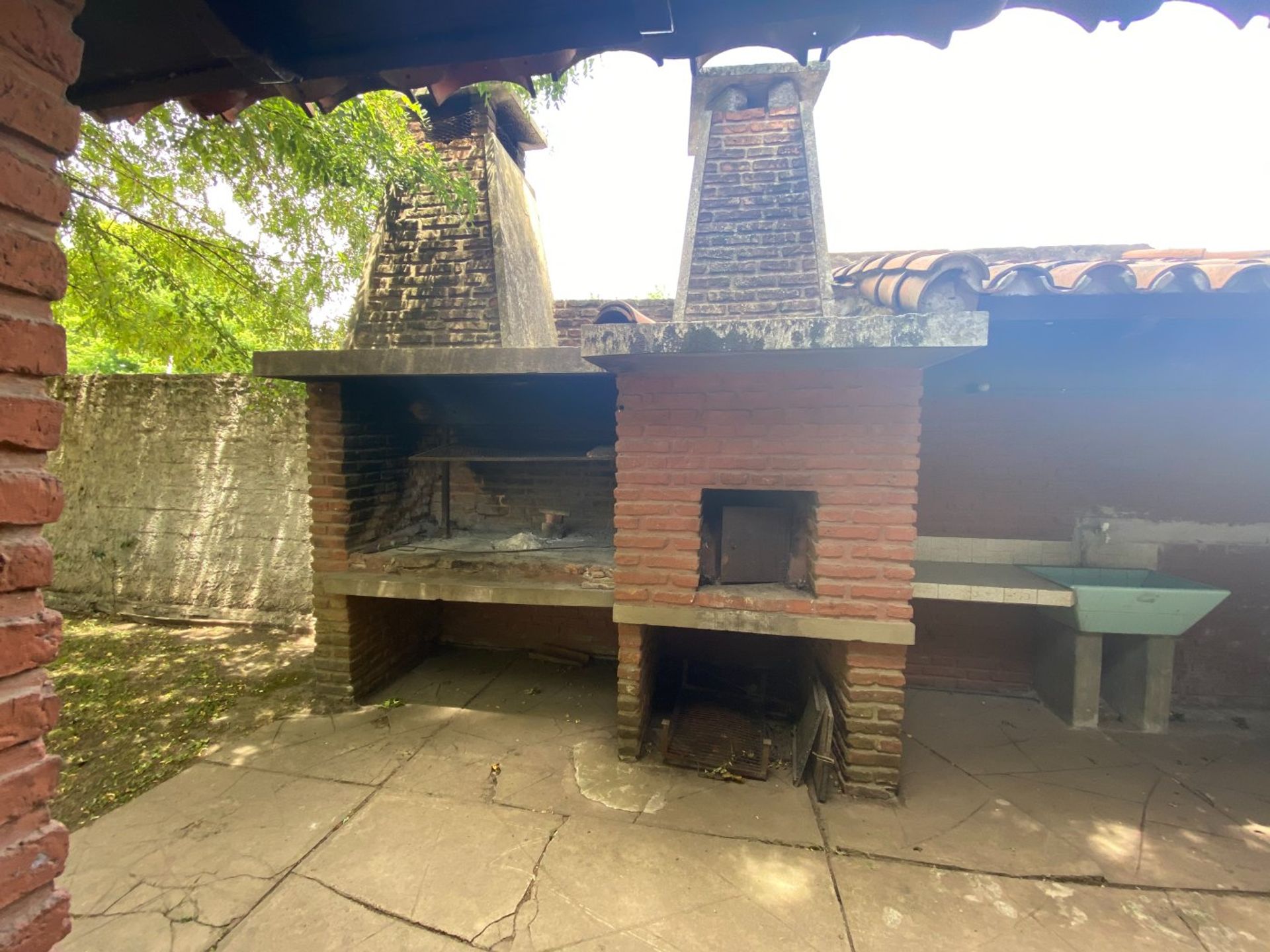 TERRENO CON QUINCHO EN VENTA 694m2 MORENO LA REJA - 9