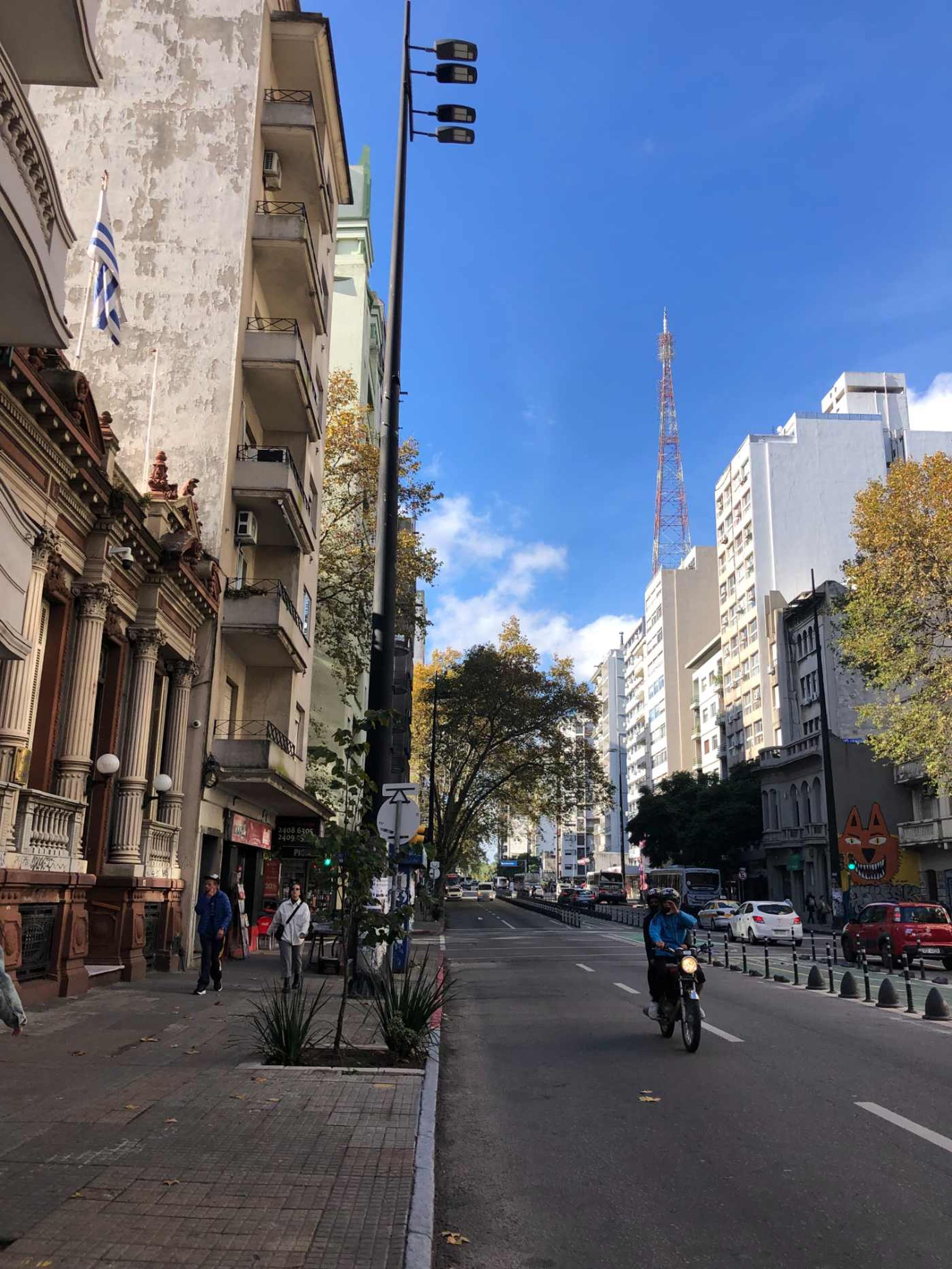 Se vende monoambiente con patio en 18 de Julio - 14
