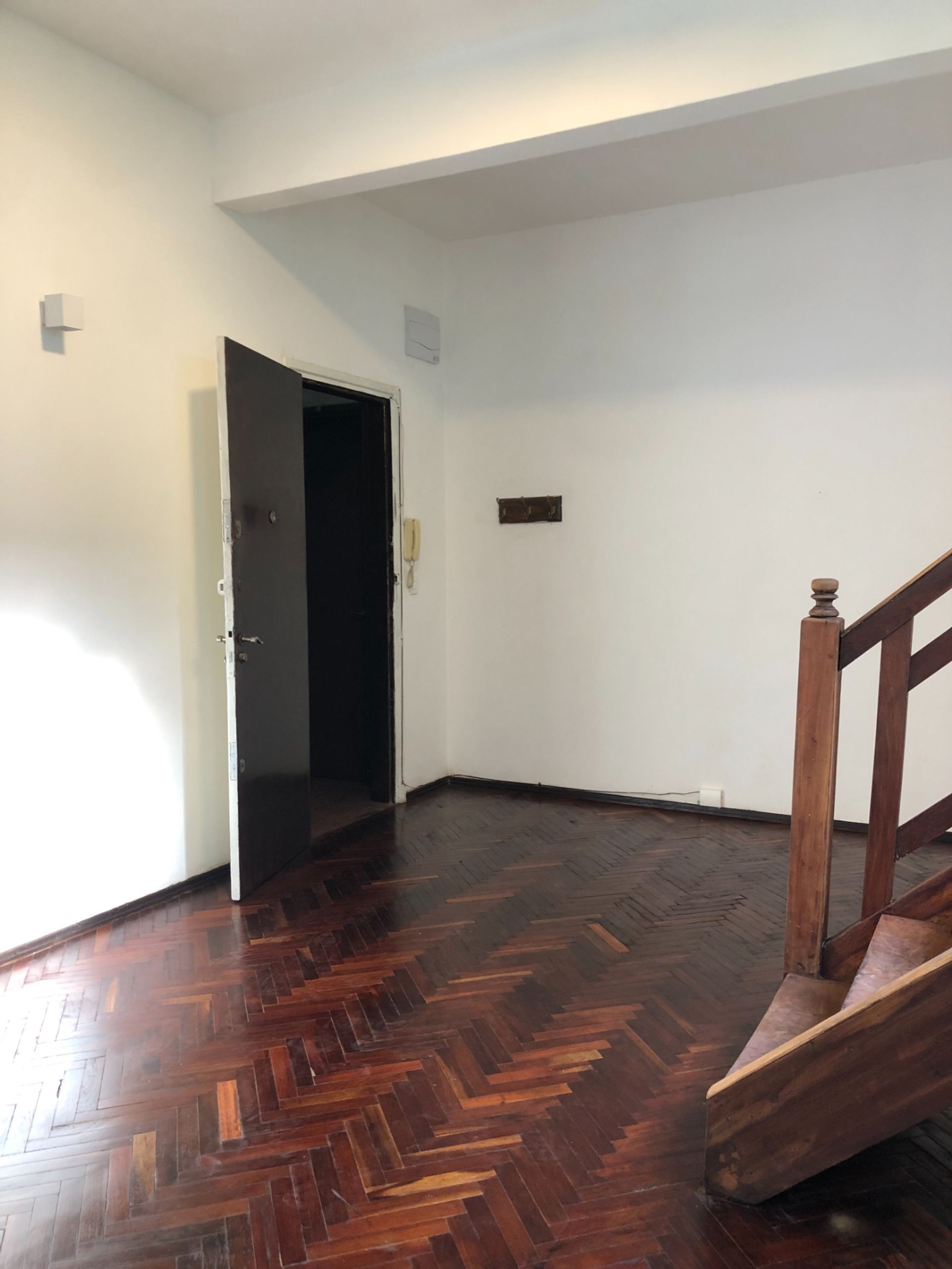 Se vende monoambiente con patio en 18 de Julio - 4