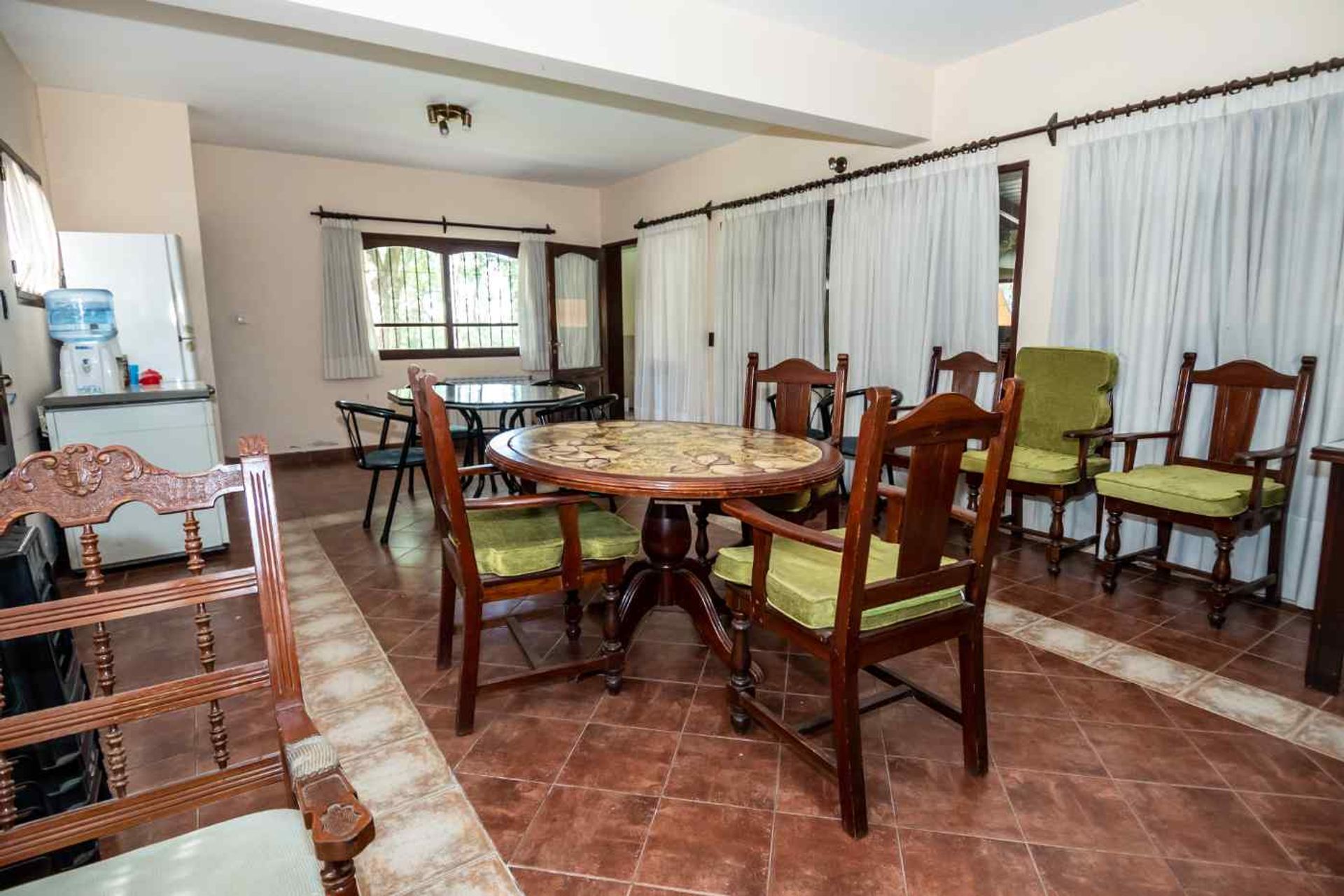CASA 3 DORMITORIOS VENTA LA CALDERILLA CON PILETA - 11