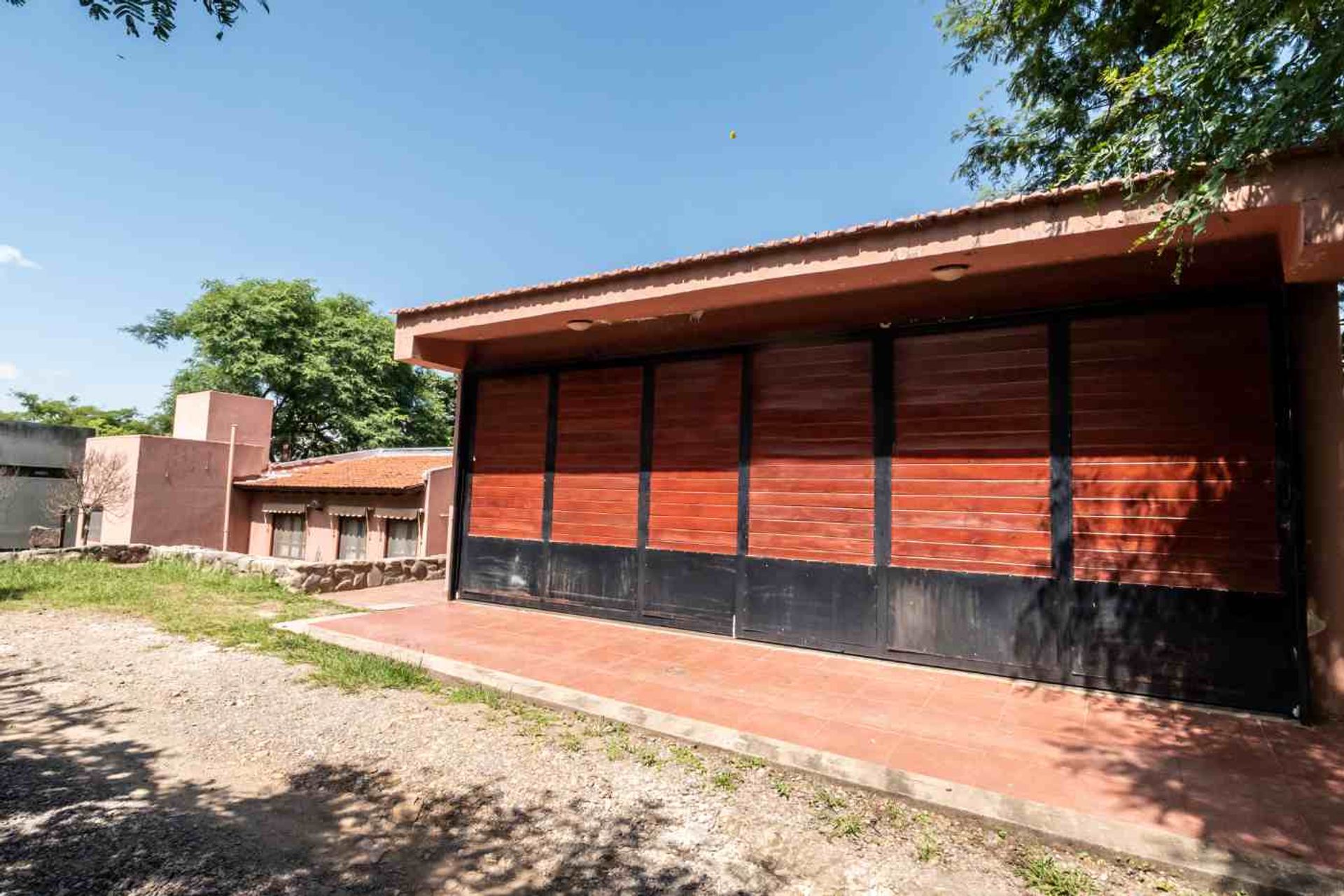 CASA 3 DORMITORIOS VENTA LA CALDERILLA CON PILETA - 4