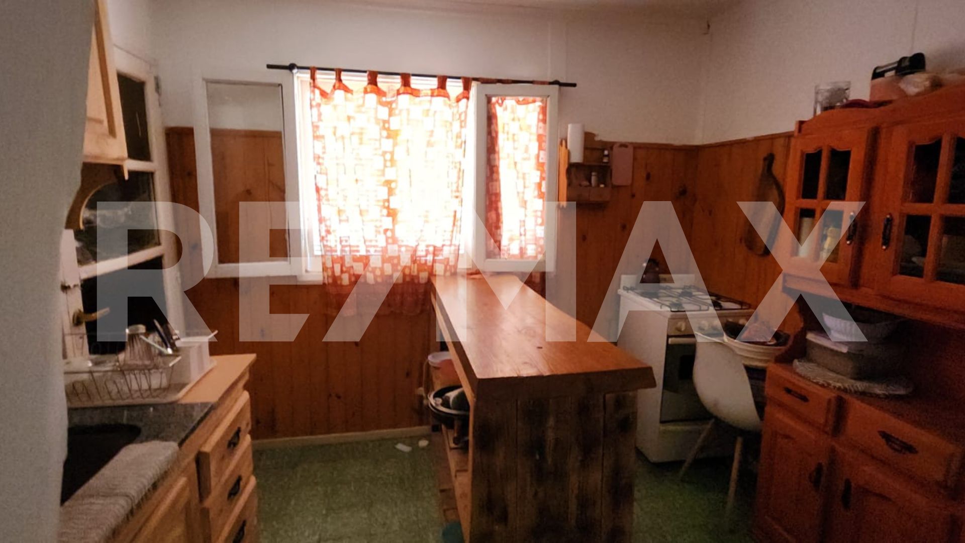 VENTA CASA A REFACCIONAR MAS TALLER - 4