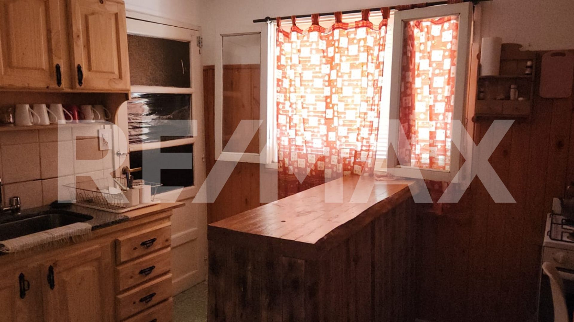 VENTA CASA A REFACCIONAR MAS TALLER - 5