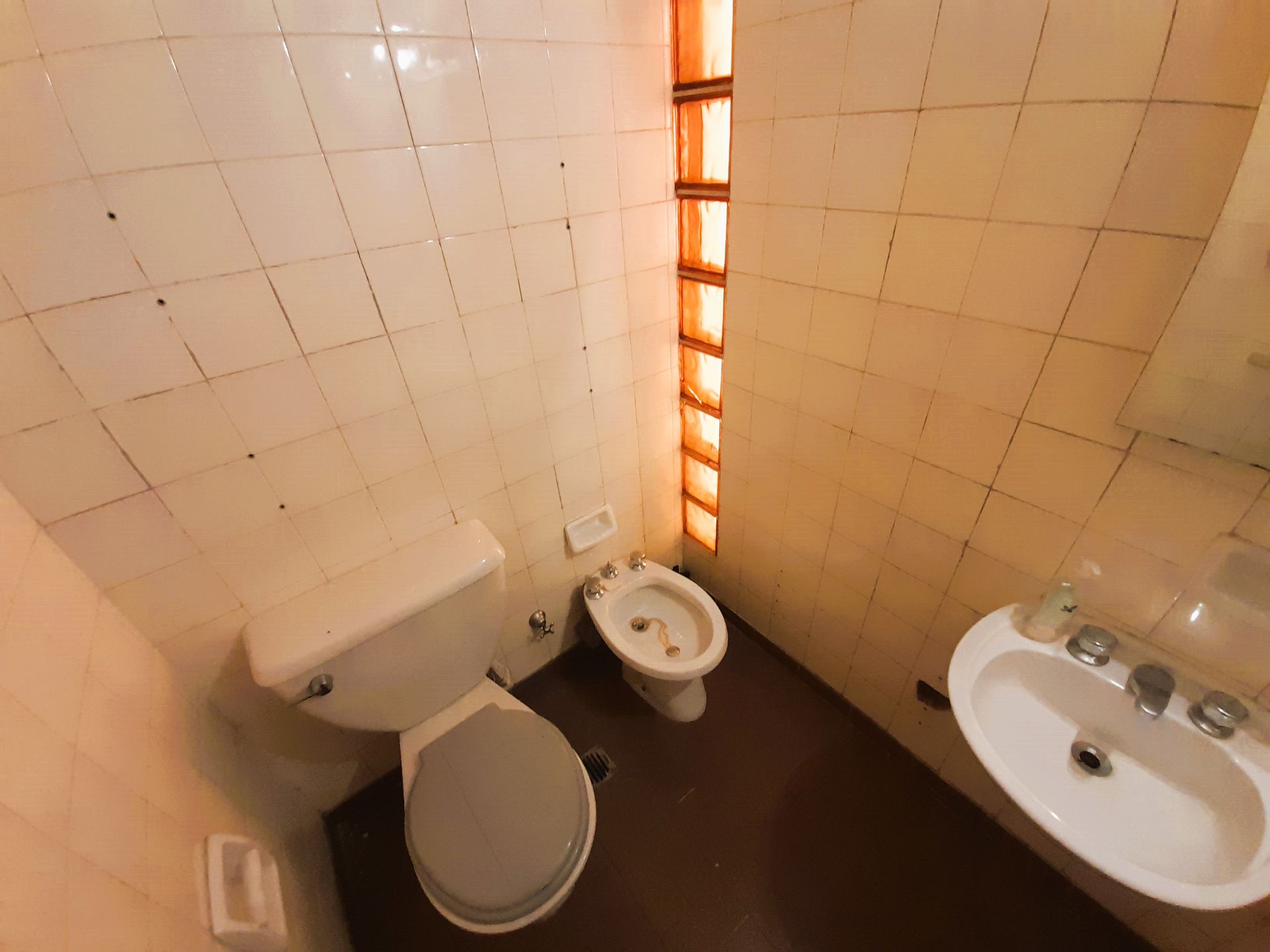 VENTA OFICINA CON COCHERA EN BELGRANO - 8
