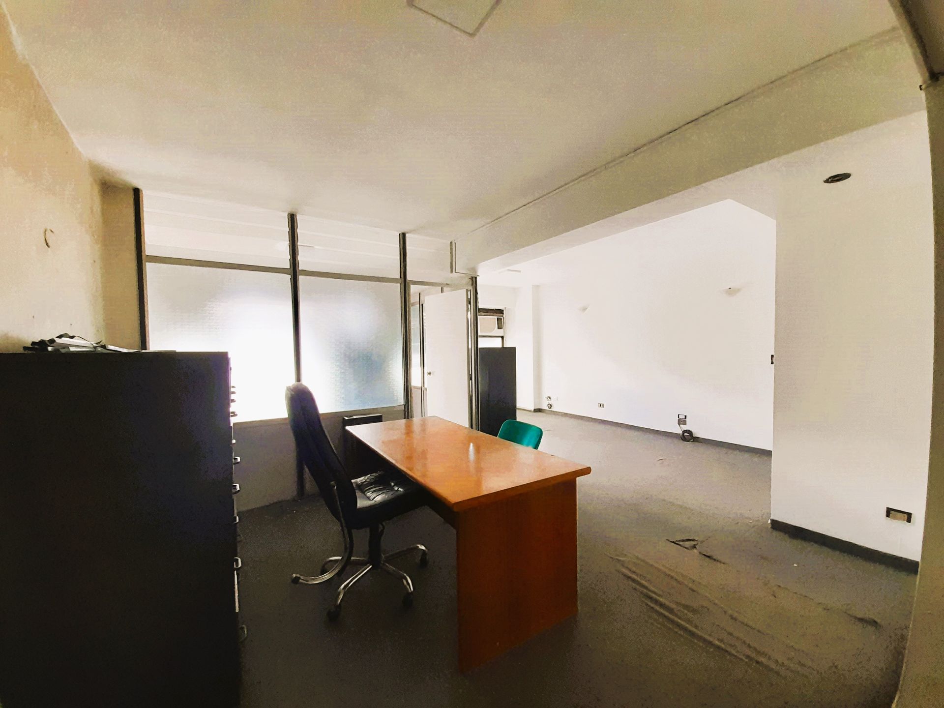 VENTA OFICINA CON COCHERA EN BELGRANO - 11