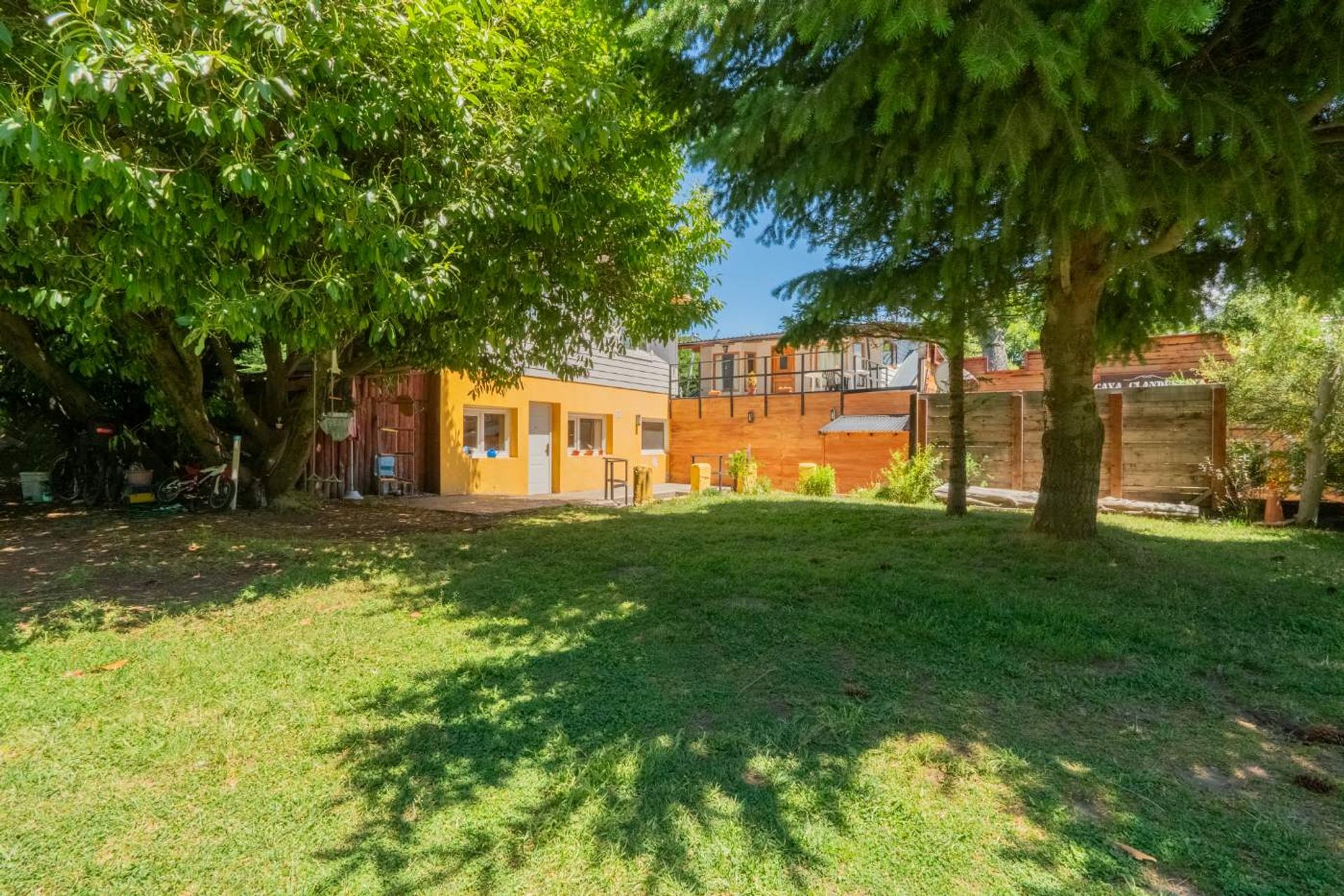 VENTA 2 CASAS + RESTAURANT BUSTILLO KM 13.900 - 7