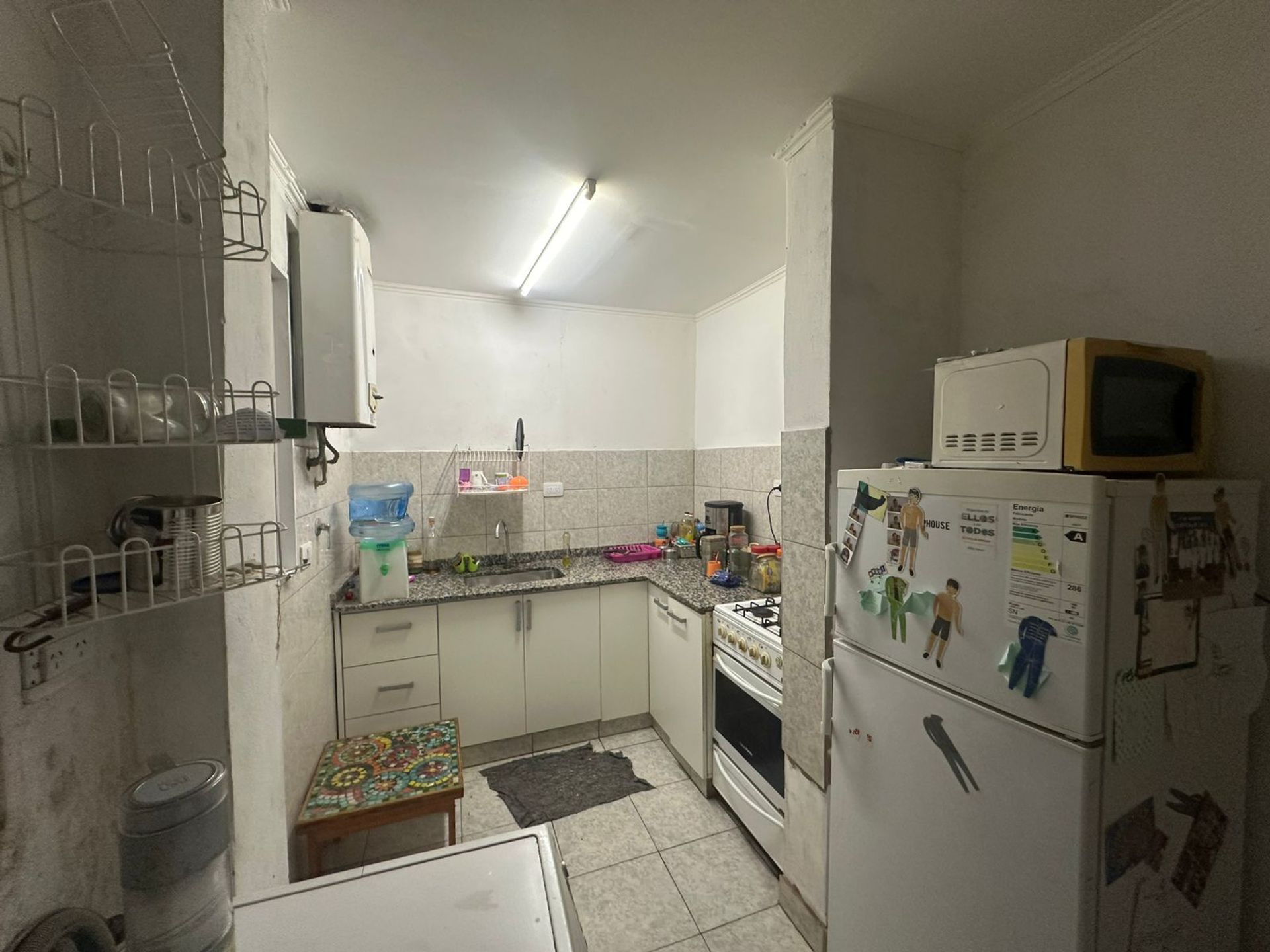 Venta de 4 ambientes con balcón - 7