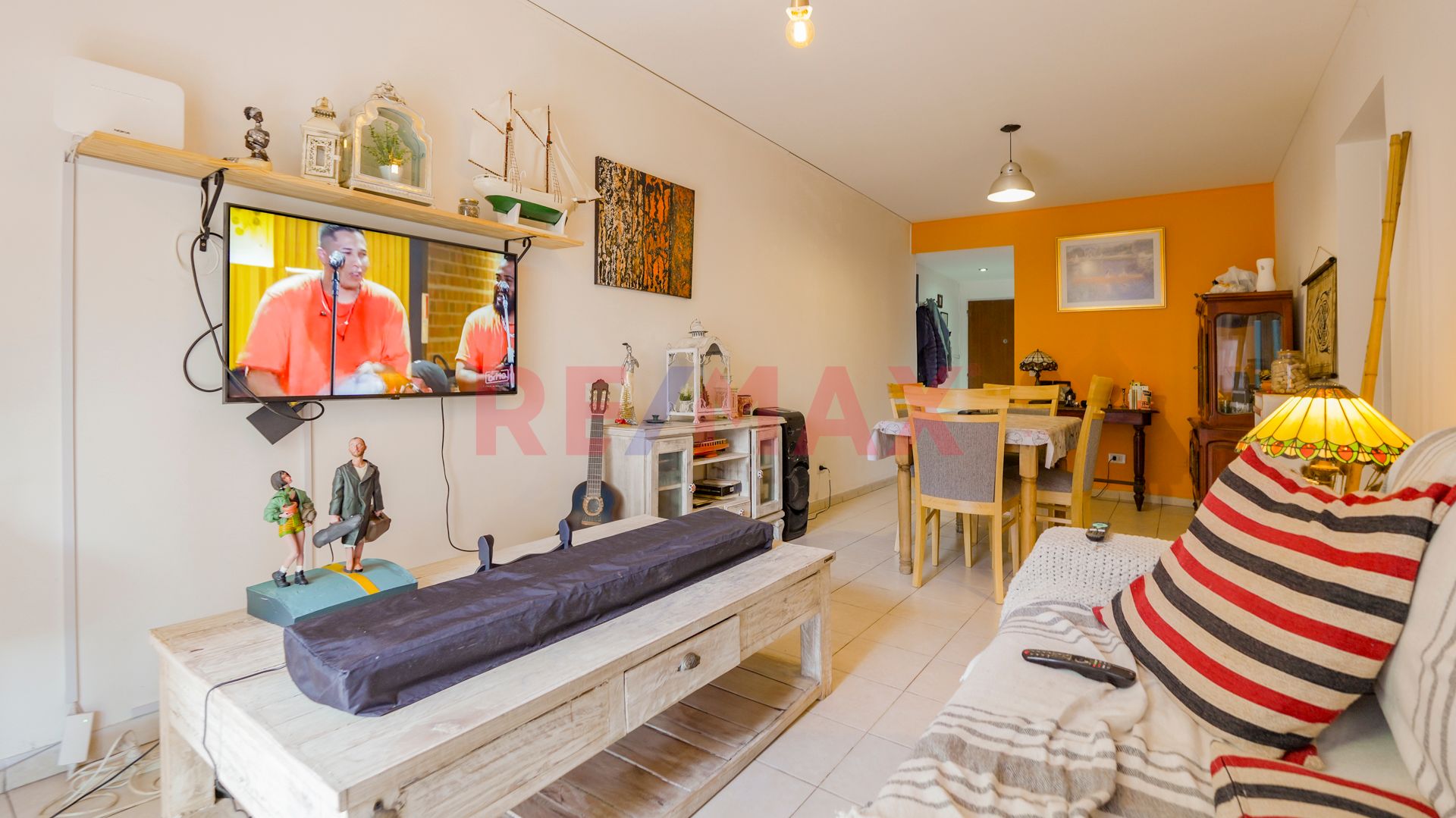VENTA DPTO 4 AMB EN ALMAGRO C/BALC&Oacute;N AL FRENTE - 11
