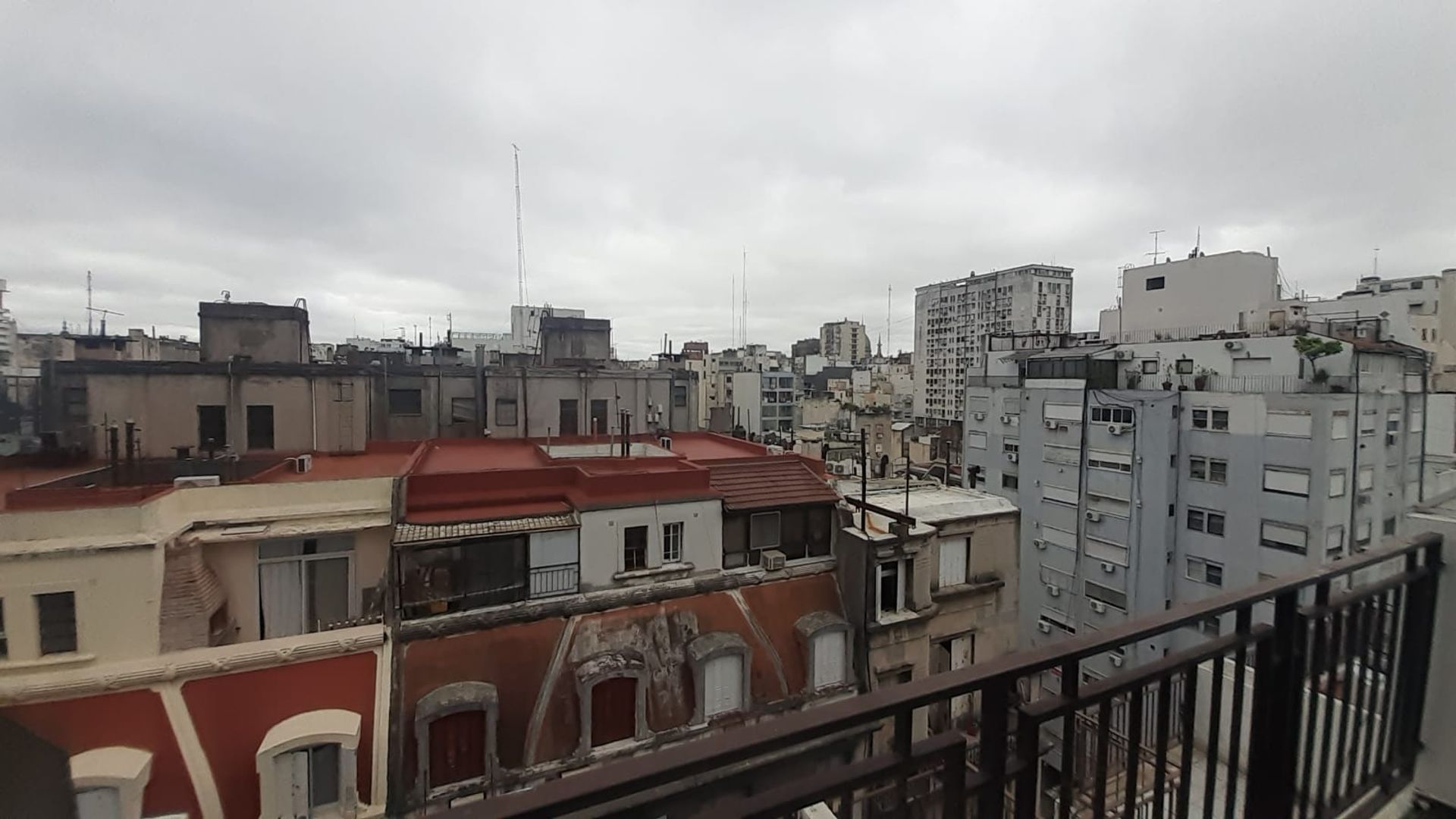 DEPTO DUPLEX 2 AMB CON BALCON, EXCELENTE UBICACION - 5