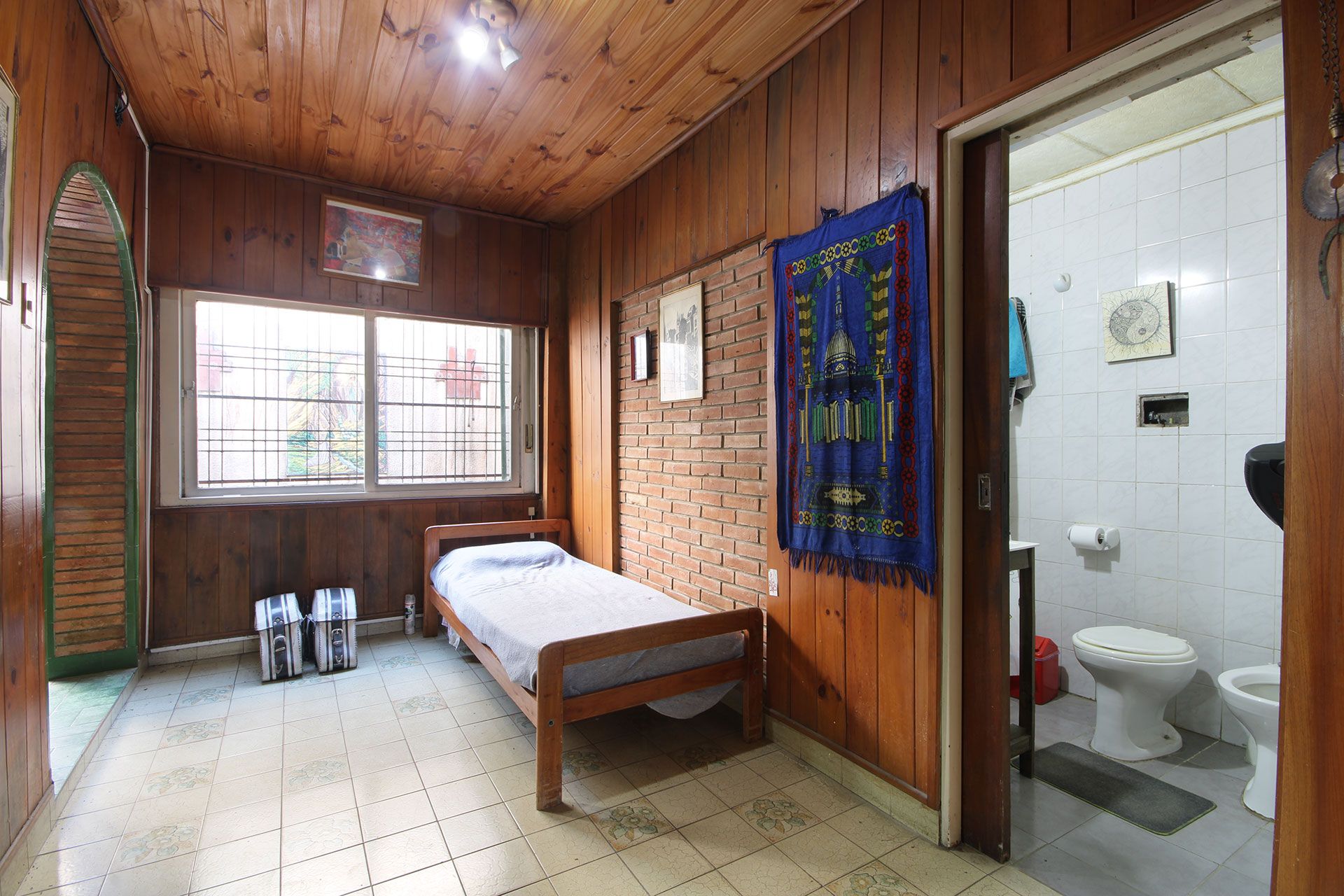 Venta casa - 3 amb y medio . Gran oportunidad !! - 4