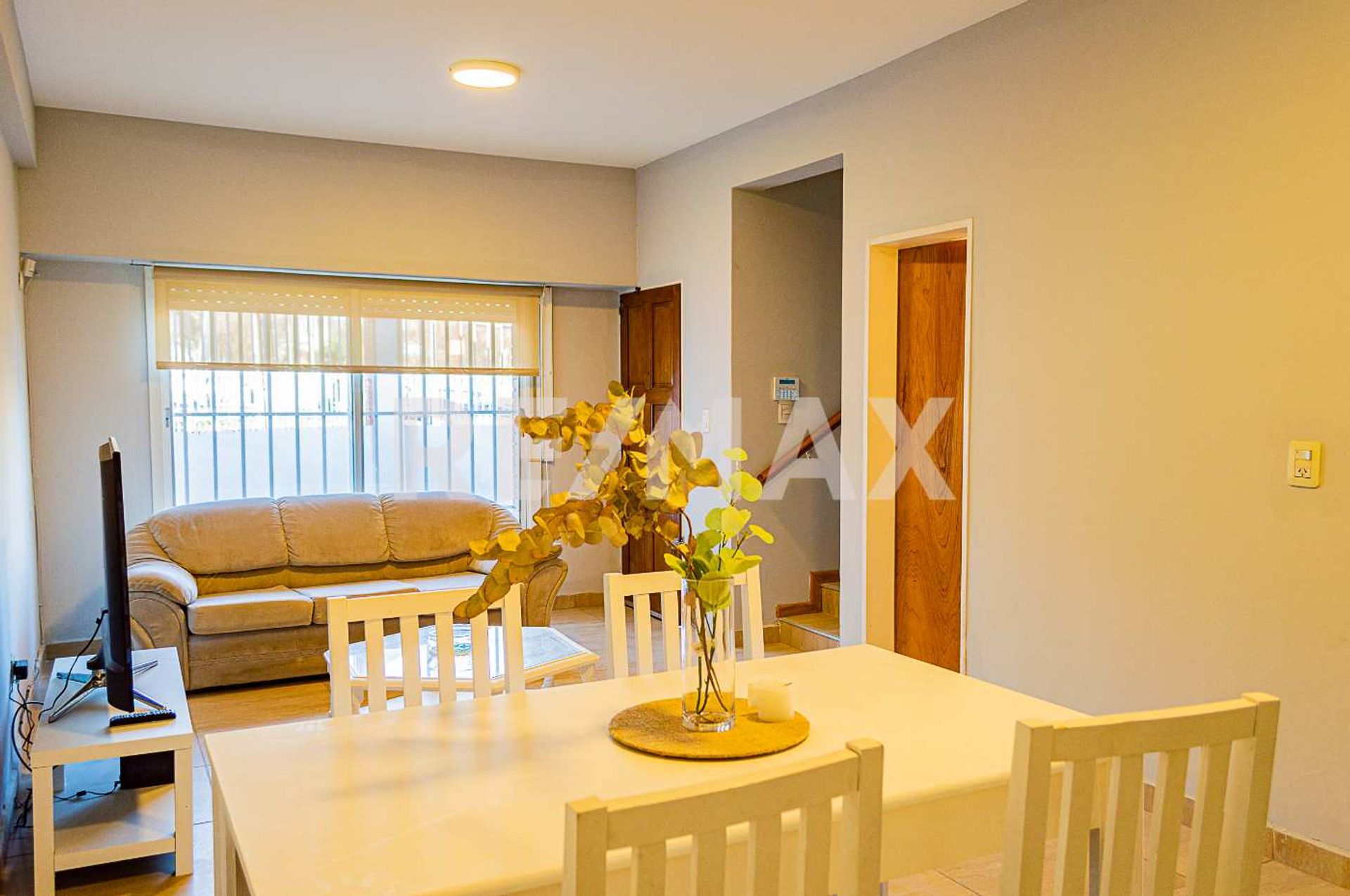 CASA EN VENTA 3 DORMITORIOS - CENTRO OESTE NQN - 4