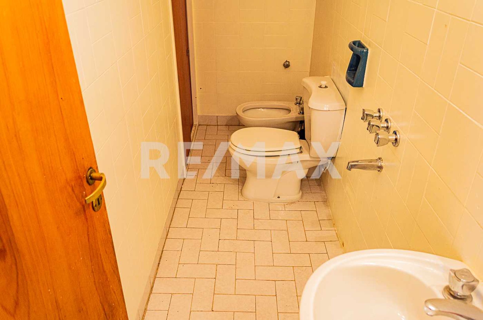 CASA EN VENTA 3 DORMITORIOS - CENTRO OESTE NQN - 13