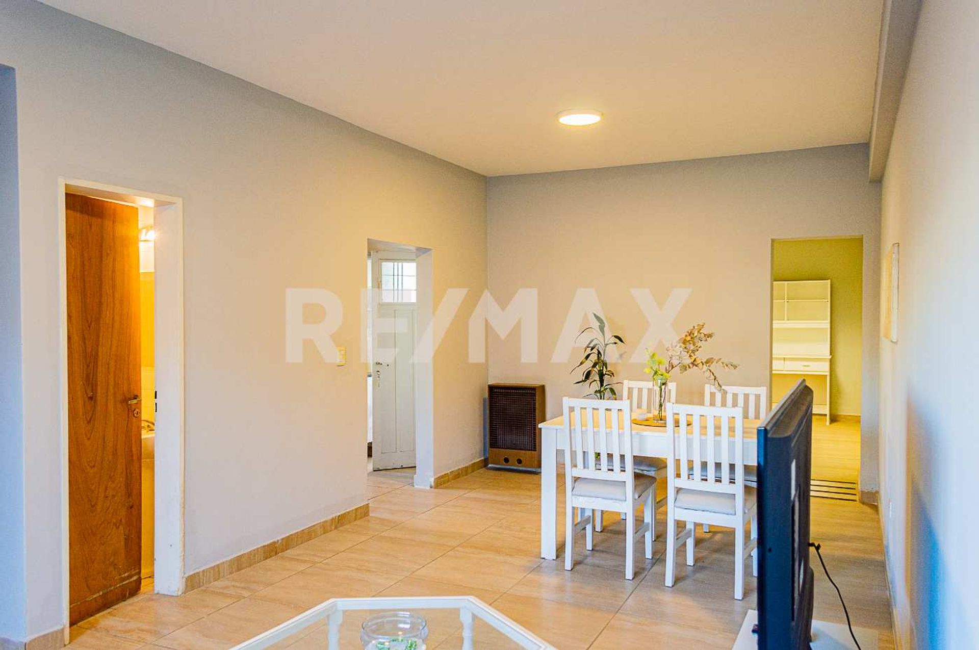 CASA EN VENTA 3 DORMITORIOS - CENTRO OESTE NQN - 6