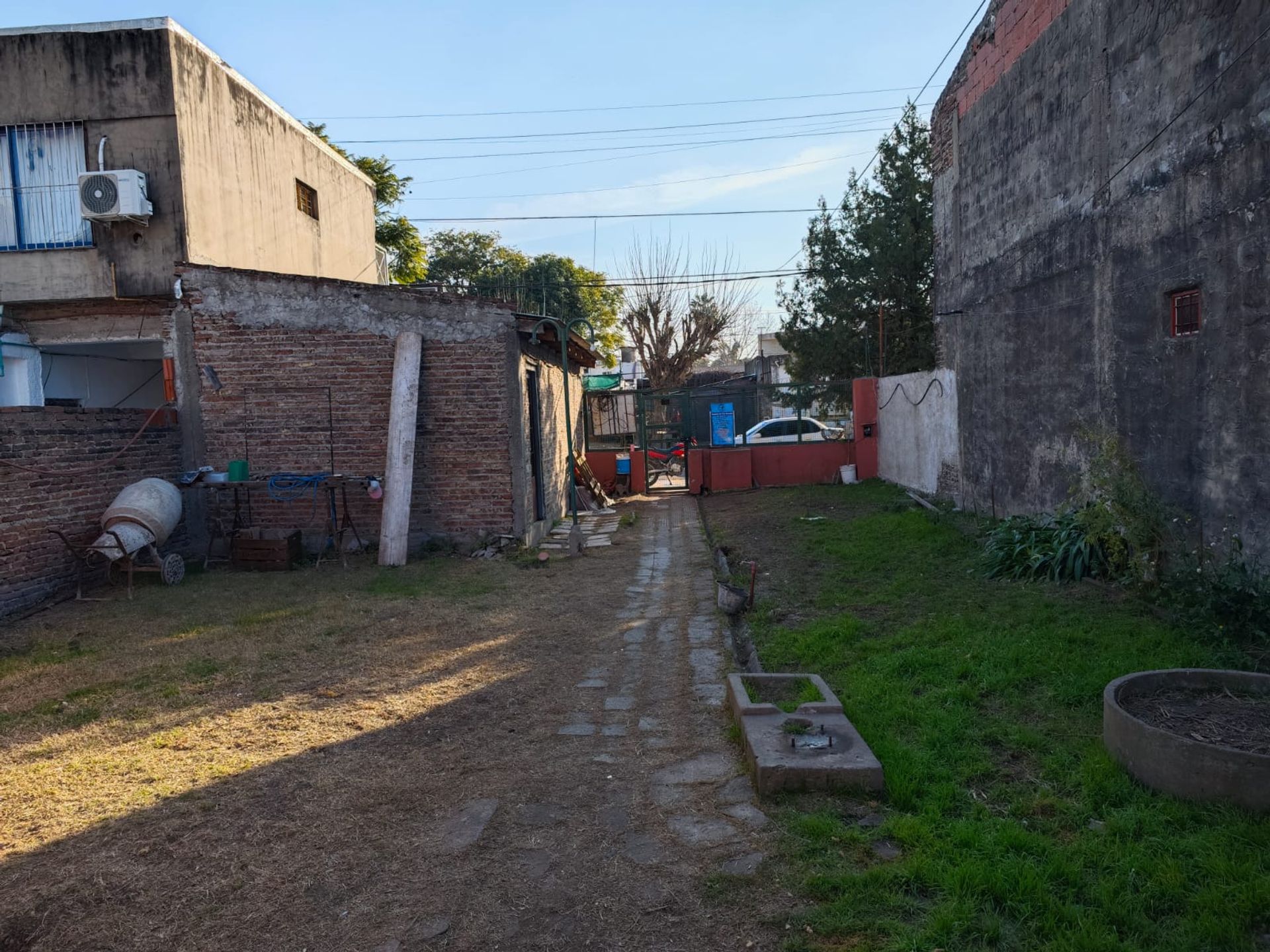 Casa a refaccionar con terreno Villa Tesei - 4