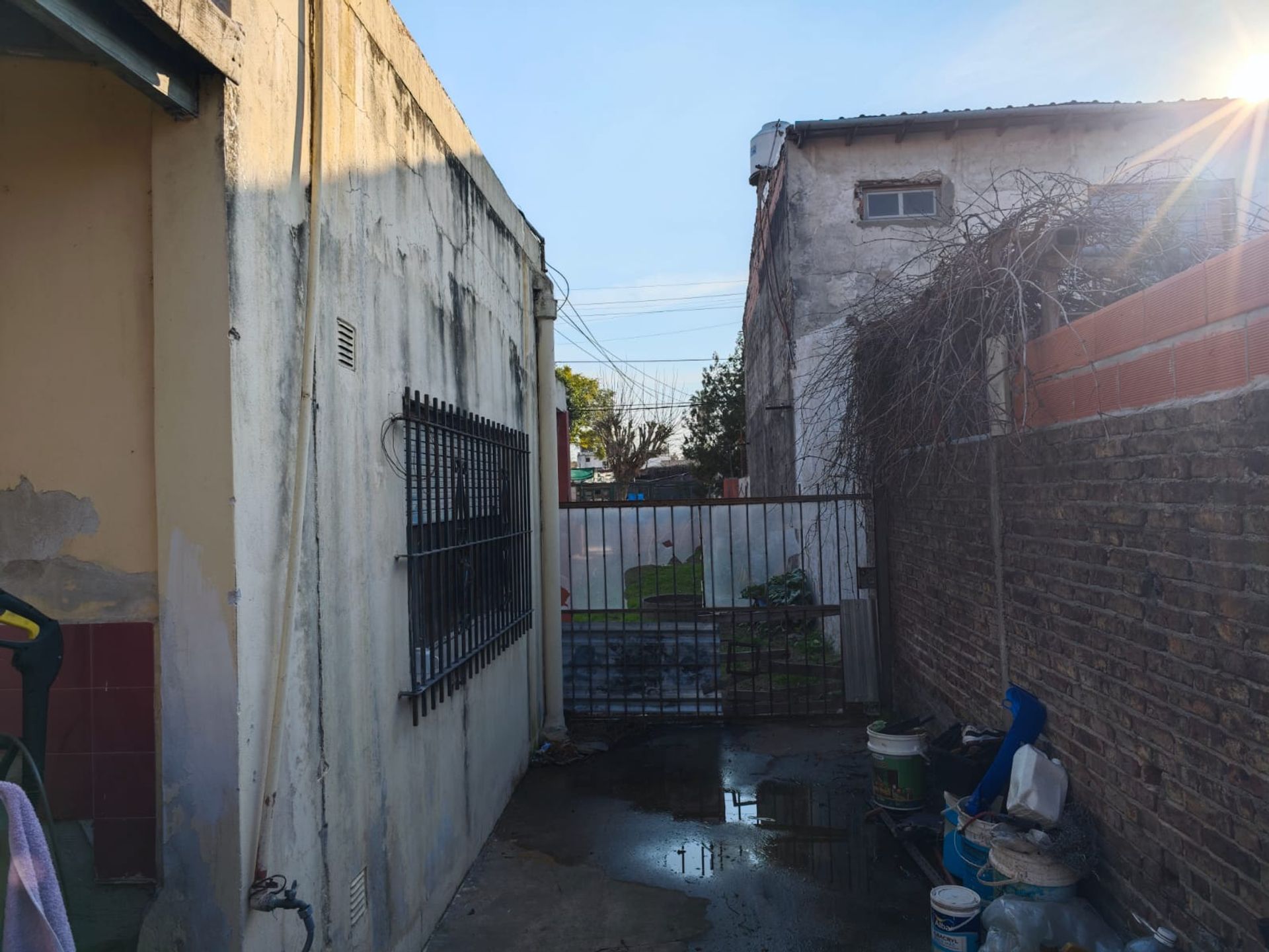 Casa a refaccionar con terreno Villa Tesei - 5