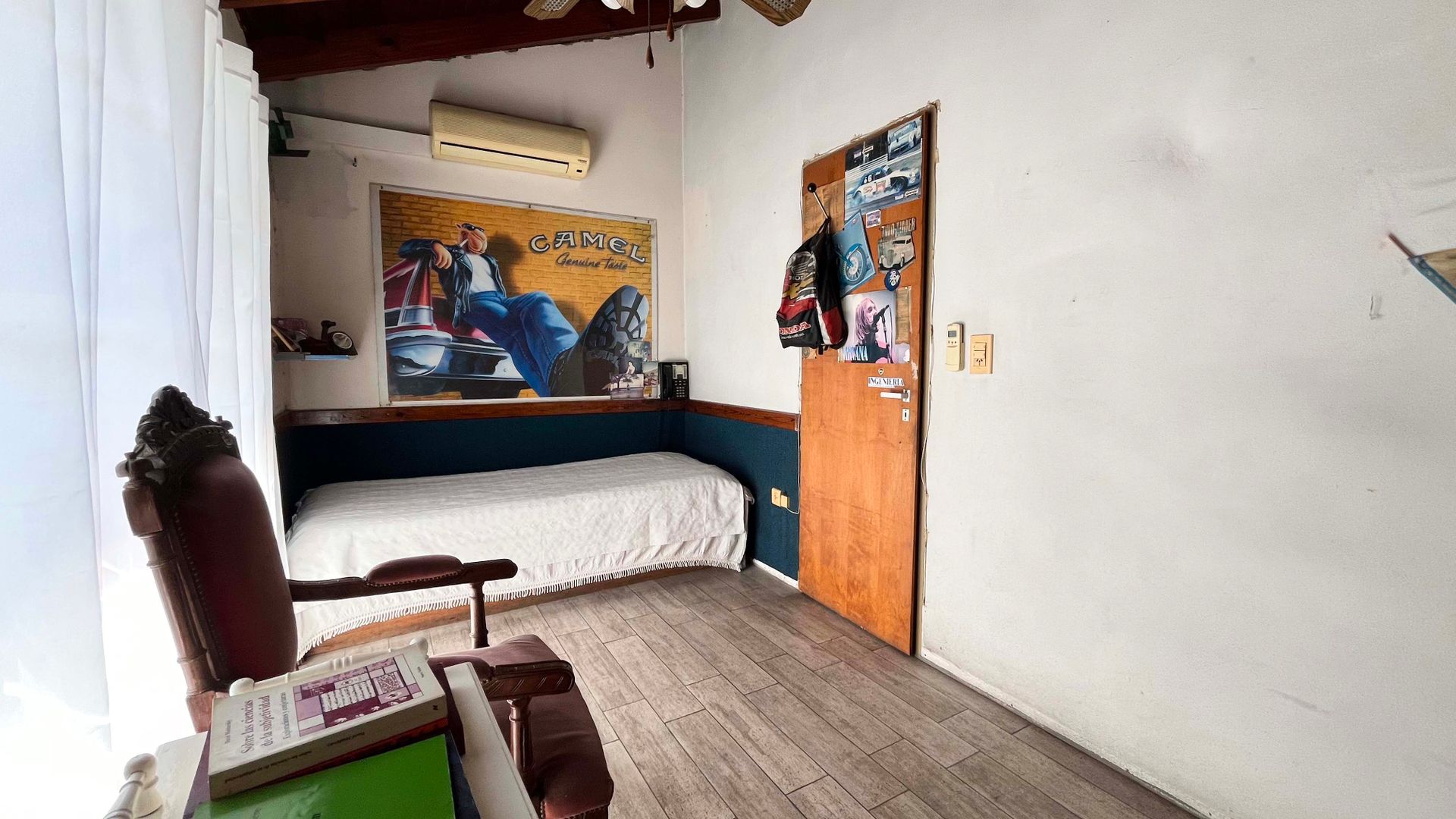 Venta casa 3 amb. con patio y jard&iacute;n Luis Guill&oacute;n - 17