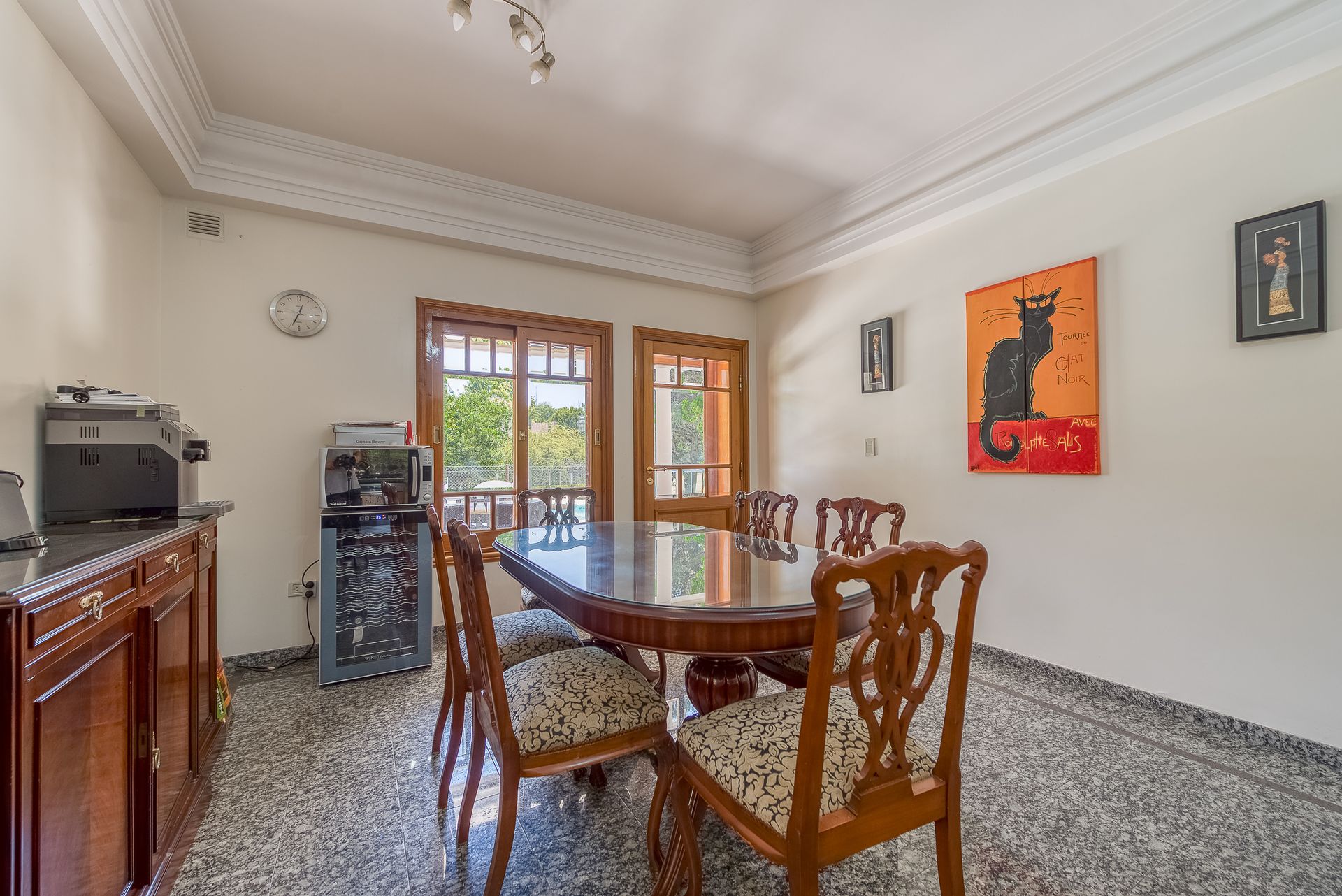 CASA 6 AMBIENTES CON COCHERA-PISCINA- SAINT THOMAS - 20