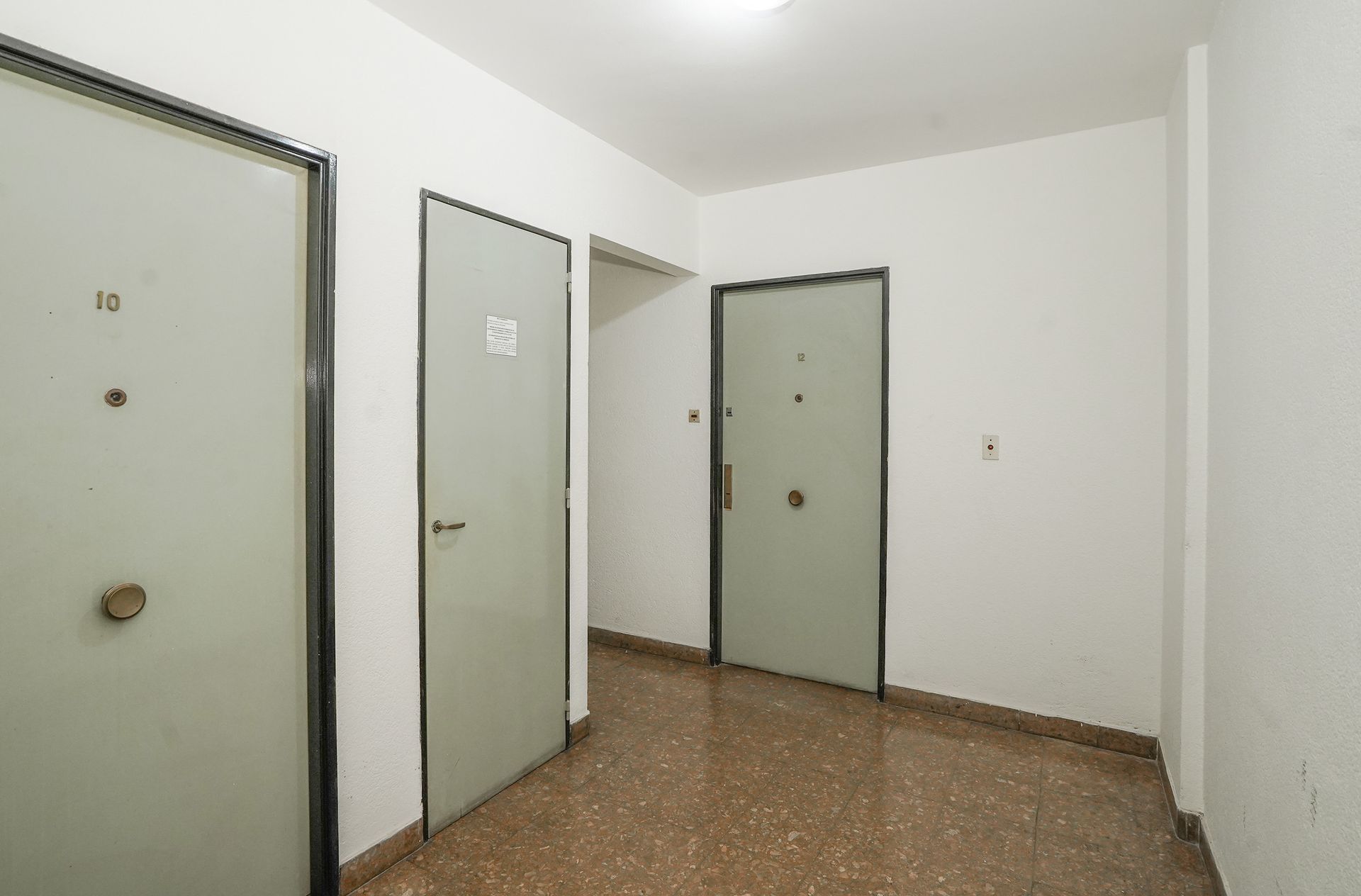 VENTA ALTO PALERMO MONOAMBIENTE LUZ BAJO PRECIO - 8