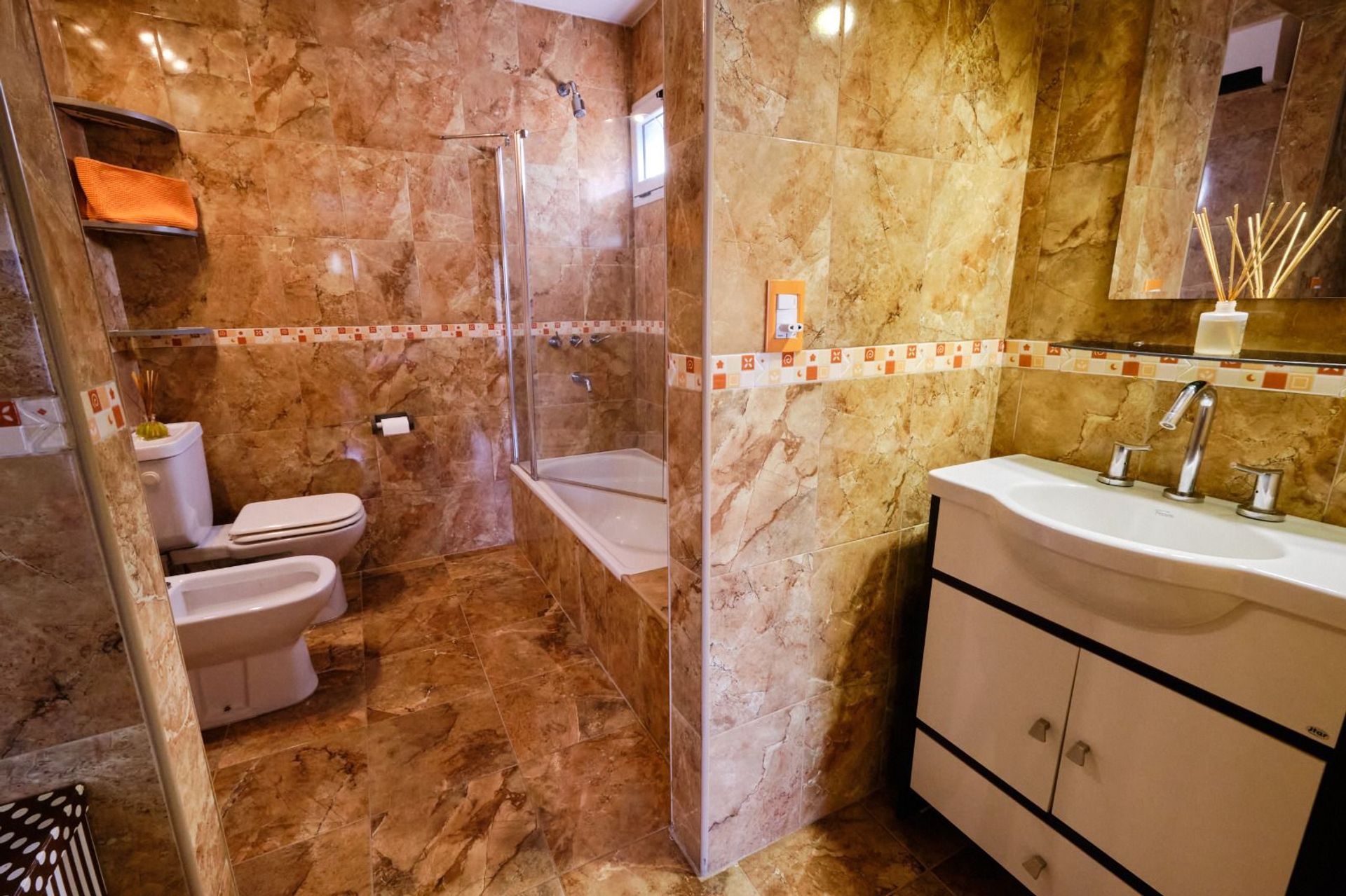 VENTA CASA 6 AMB CLUB DE CAMPO LA TAQUARA-CA&Ntilde;UELAS — foto 4