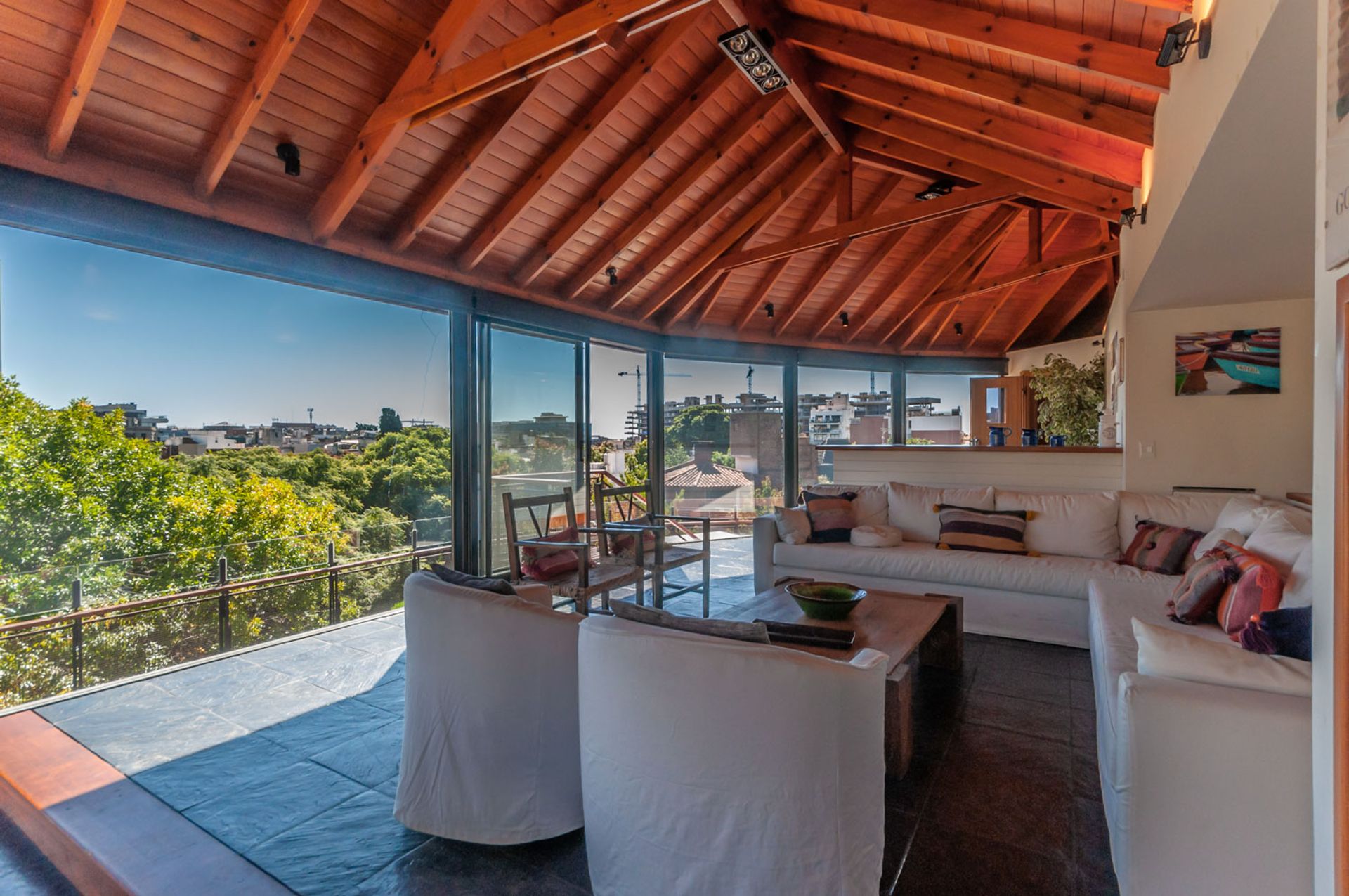 Venta edificio en bloque Barrio Parque de 2056 m2 - 17