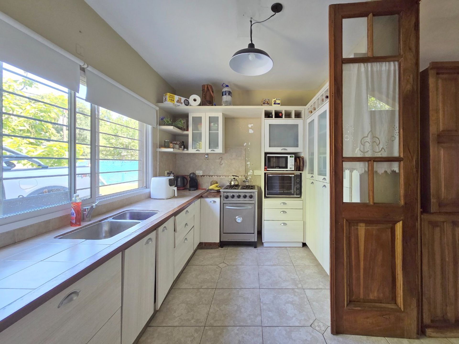 CASA 5 AMB F. ALVAREZ MORENO CON JARDIN Y PARRILLA - 13