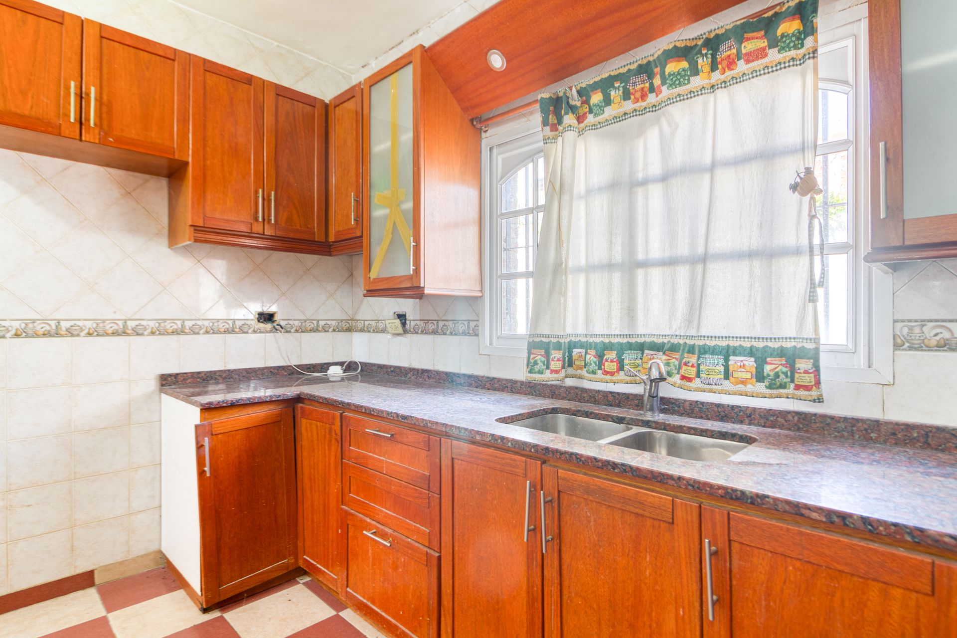 VENTA CASA PH 5 AMB C/COCHERA Y JARDIN EN QUILMES - 3