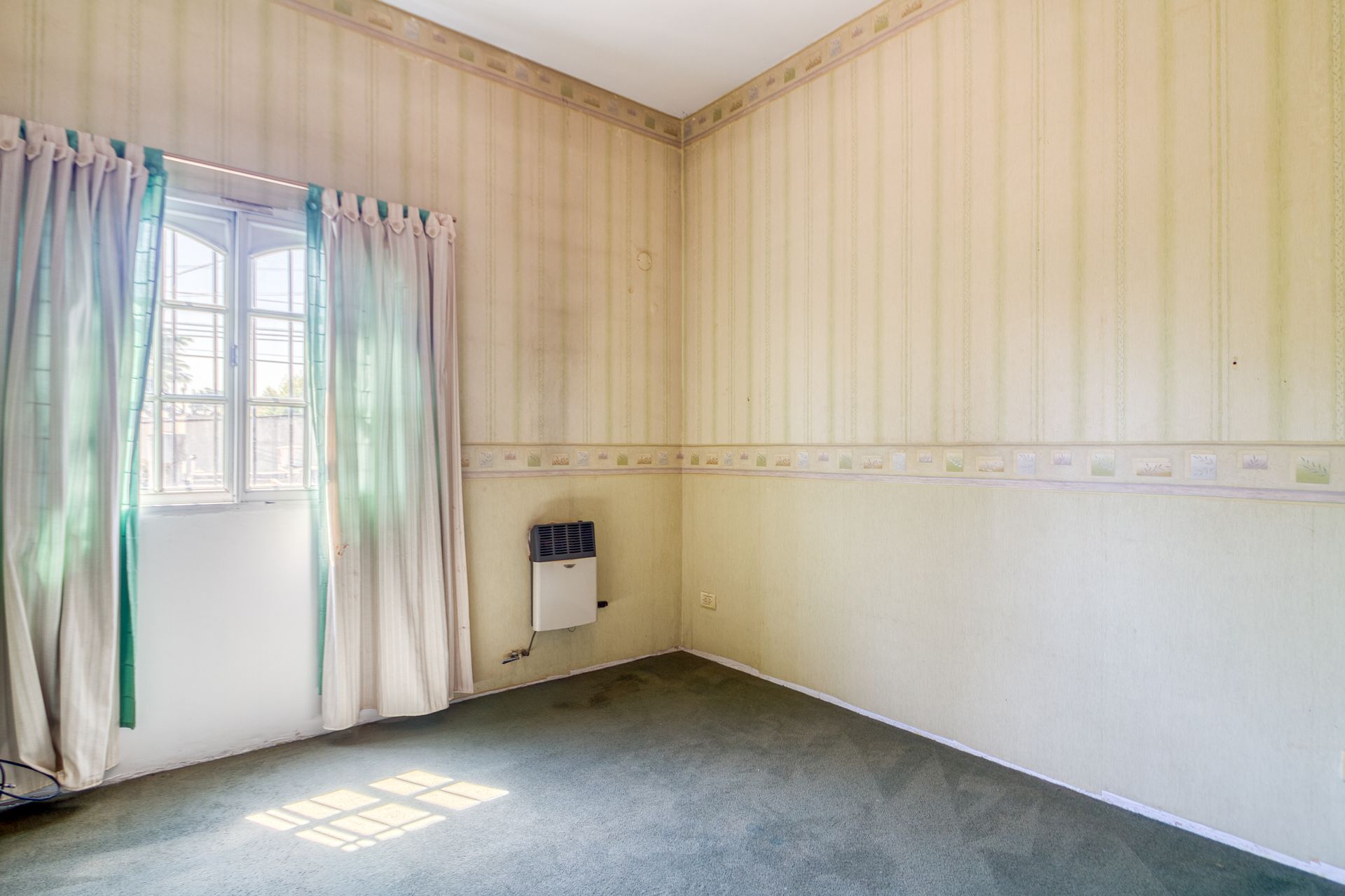 VENTA CASA PH 5 AMB C/COCHERA Y JARDIN EN QUILMES - 4