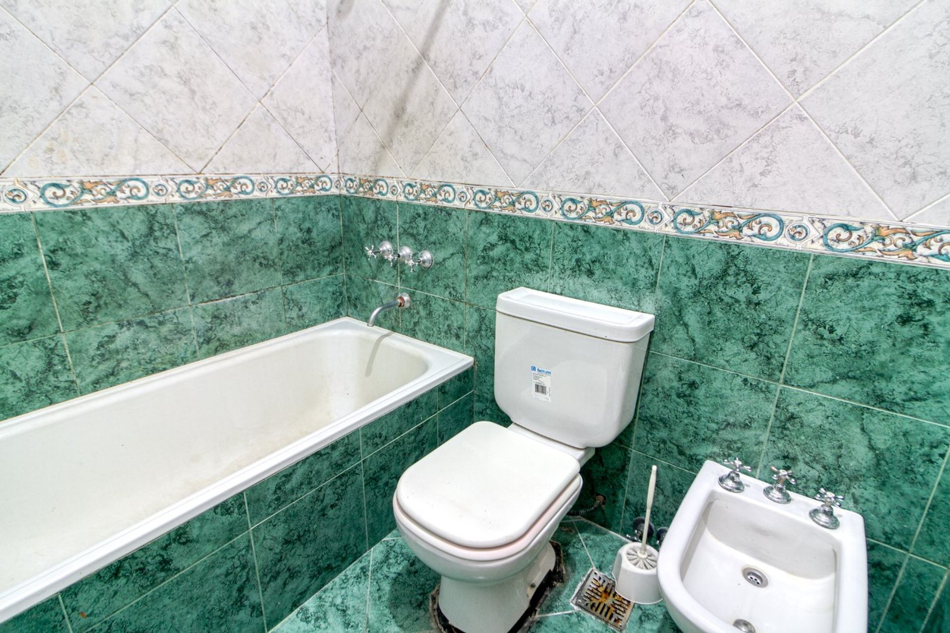 VENTA CASA PH 5 AMB C/COCHERA Y JARDIN EN QUILMES - 6