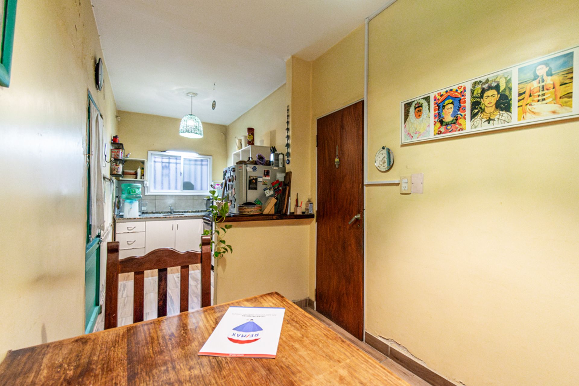 VENTA CASA 4 AMB -COCH P/2AUTOS PTIO TZA ITUZAING&Oacute; - 8