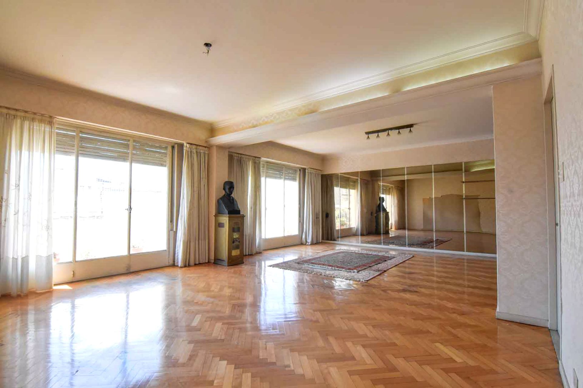 Venta Depto 6 amb coch y baulera en Caballito — foto 3