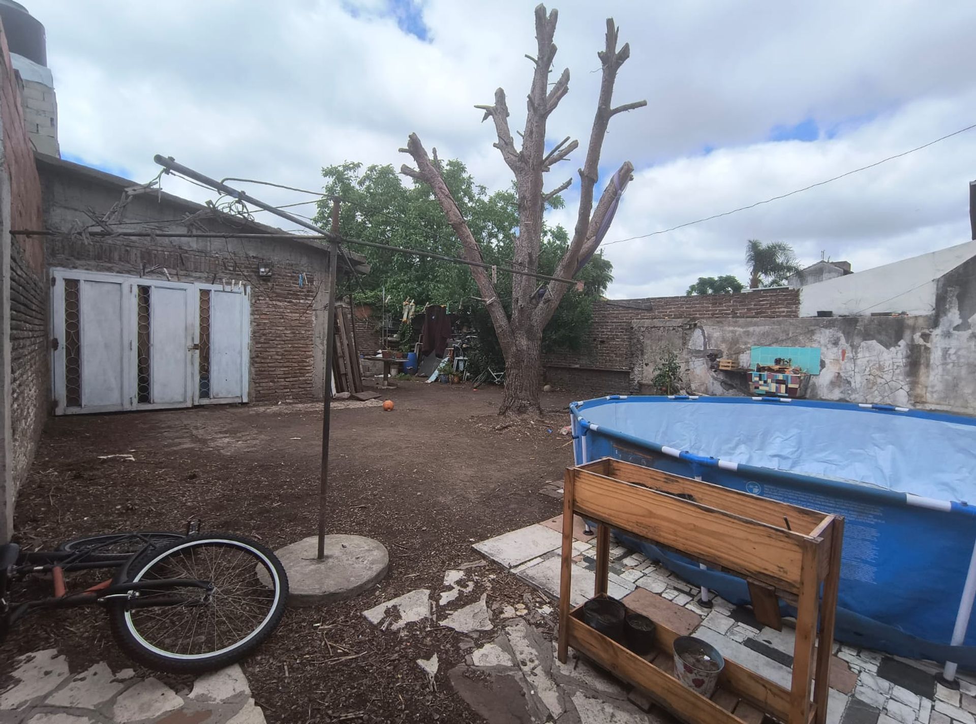 CASA 3 AMBIENTES MORON VENTA LOTE PROPIO DE 10X30 - 7