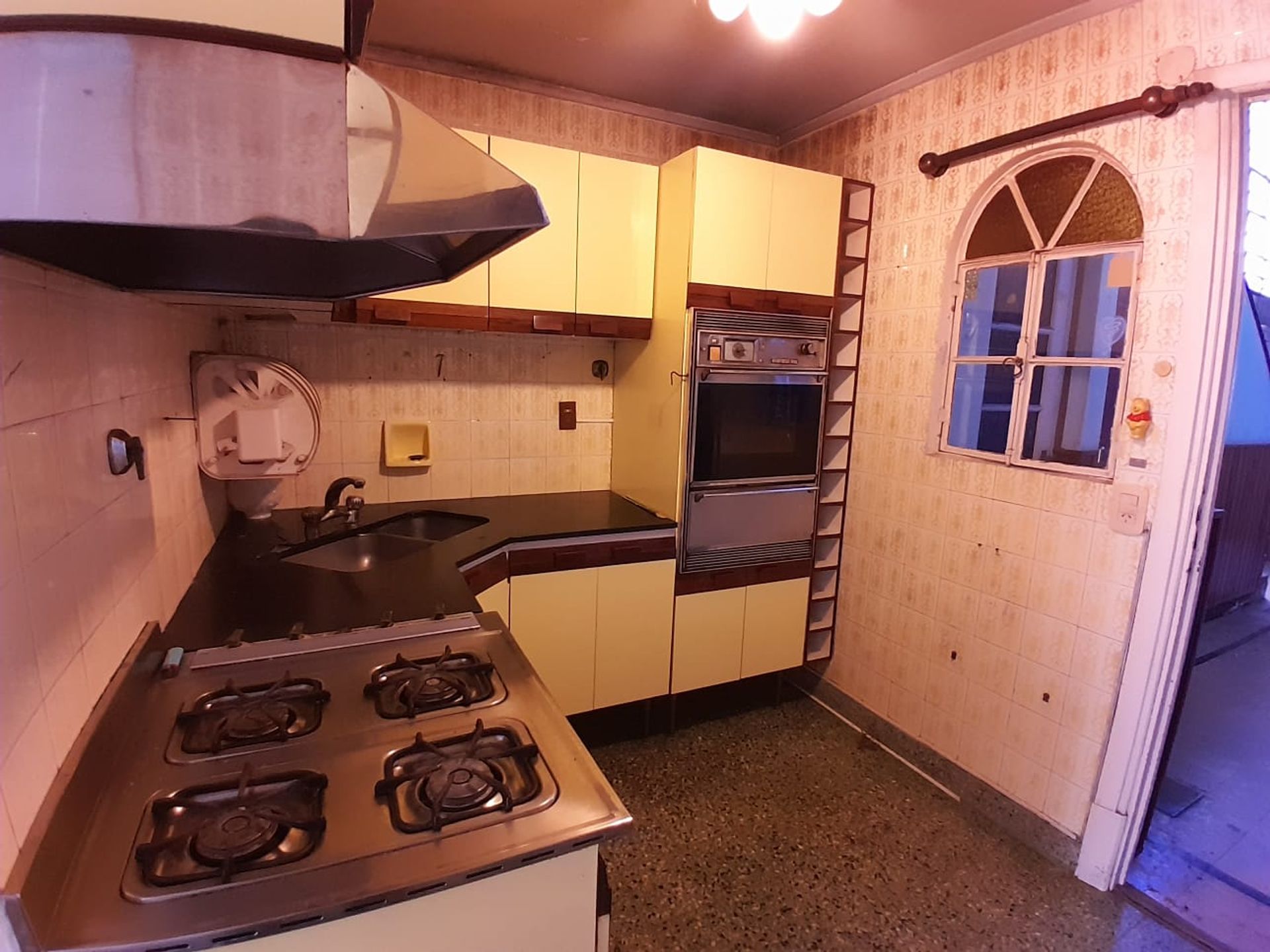 VENTA DEPOSITO Y CASA DE 6 AMBIENTES EN POMPEYA - 13